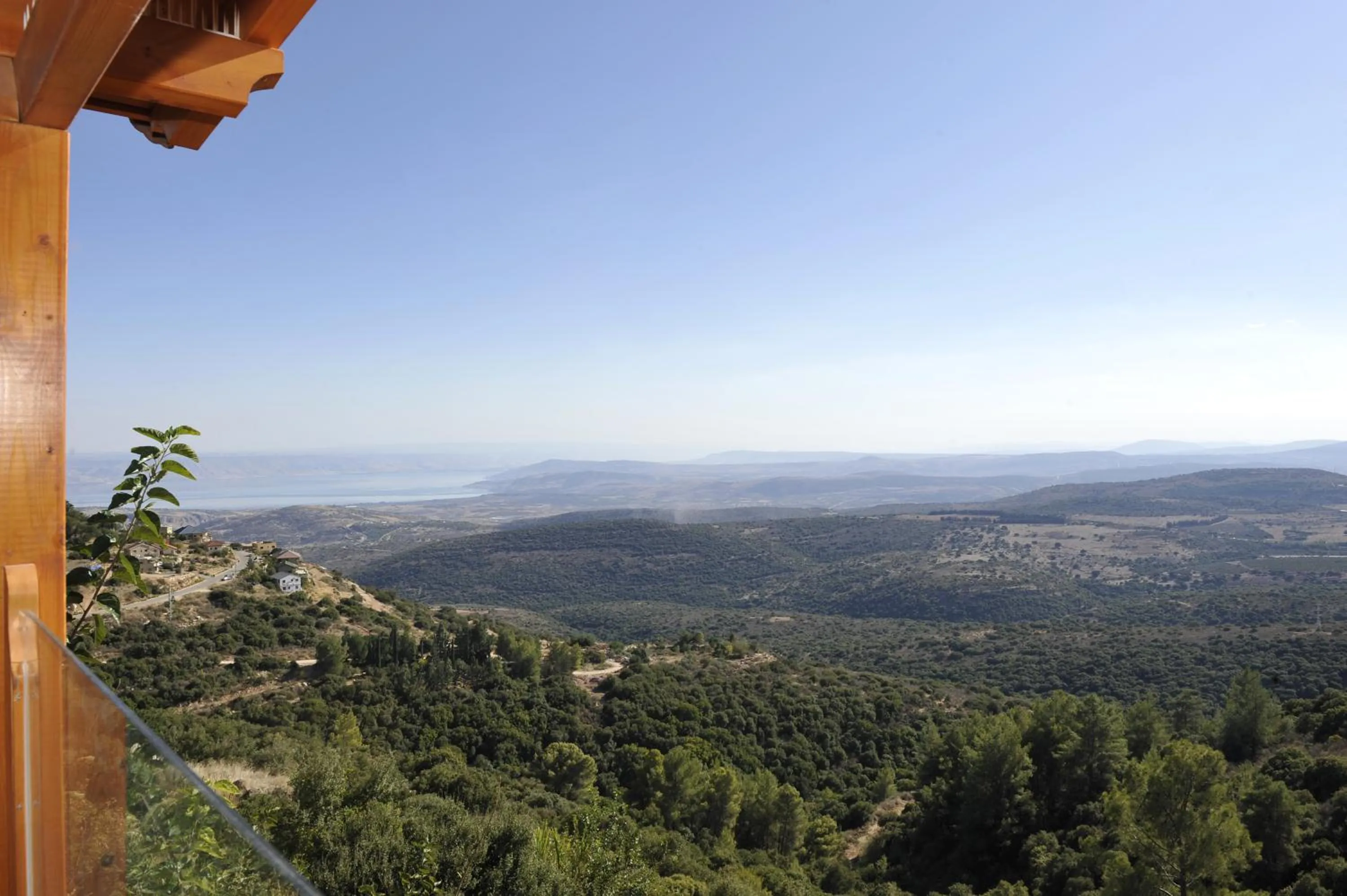 Lake view in Ohn-Bar Guesthouse