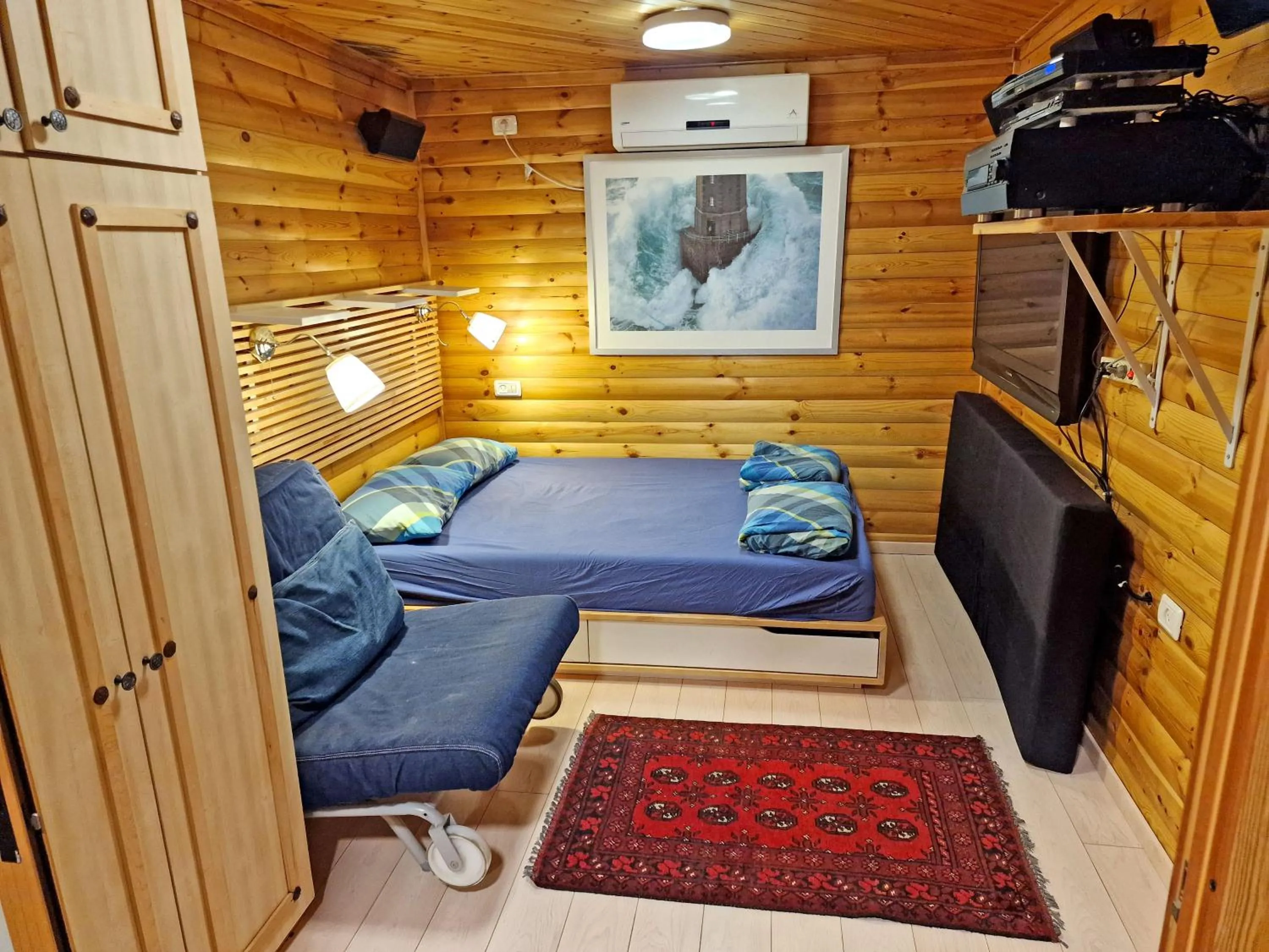 Property building in Ohn-Bar Guesthouse