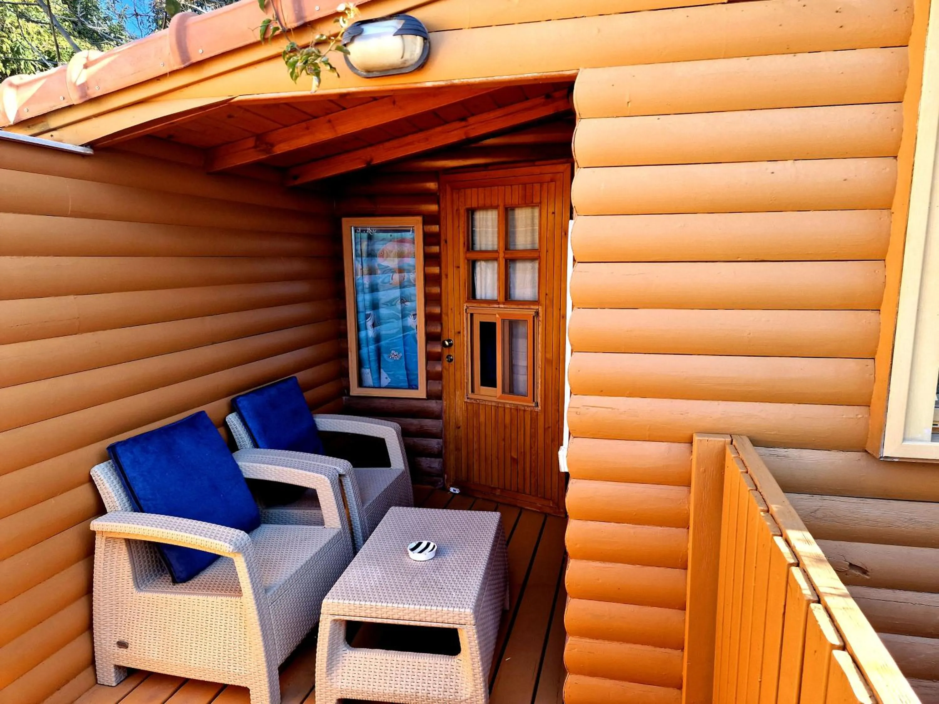 Property building in Ohn-Bar Guesthouse