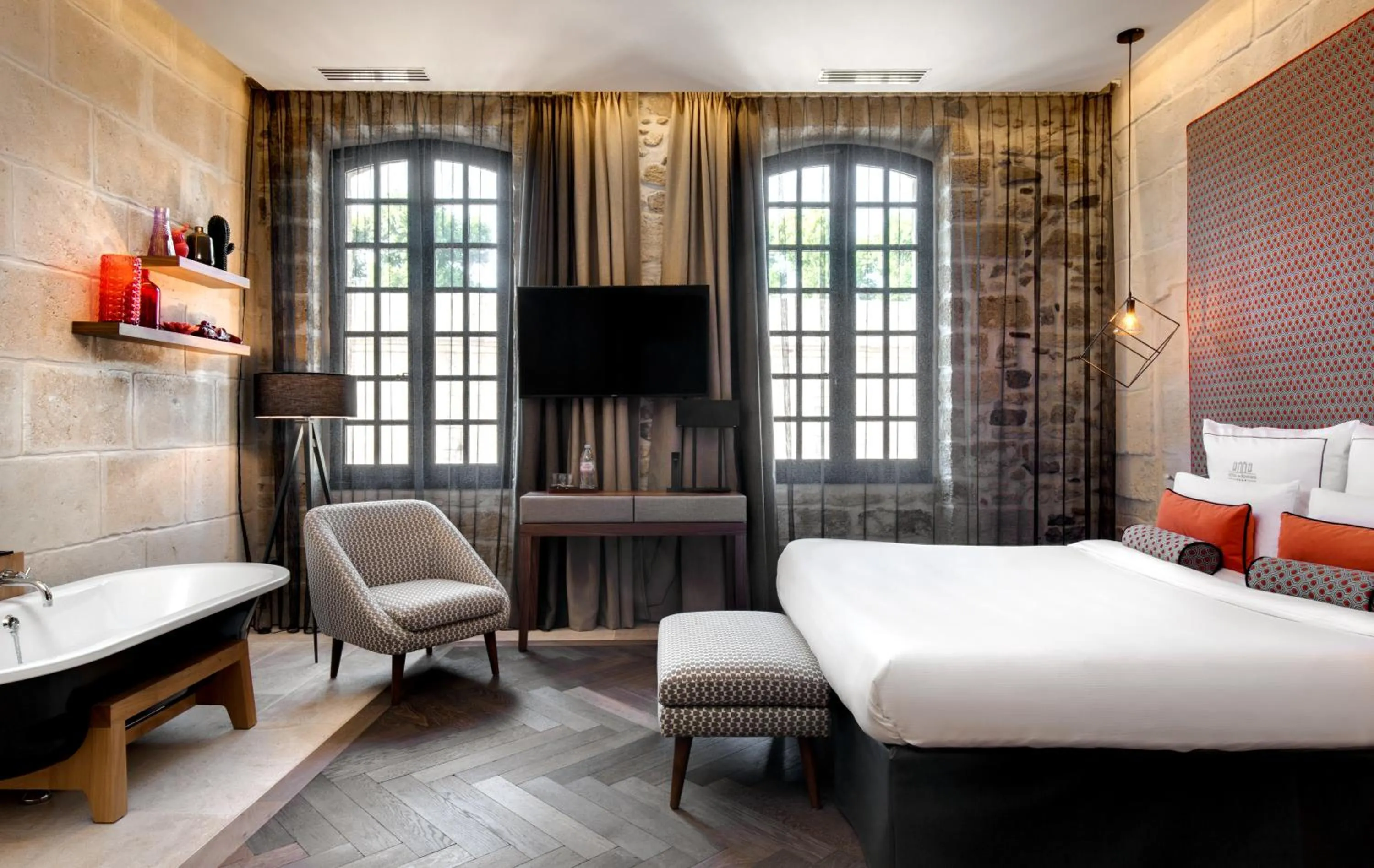 Photo of the whole room, Bed in Boutique Hôtel des Remparts & Spa