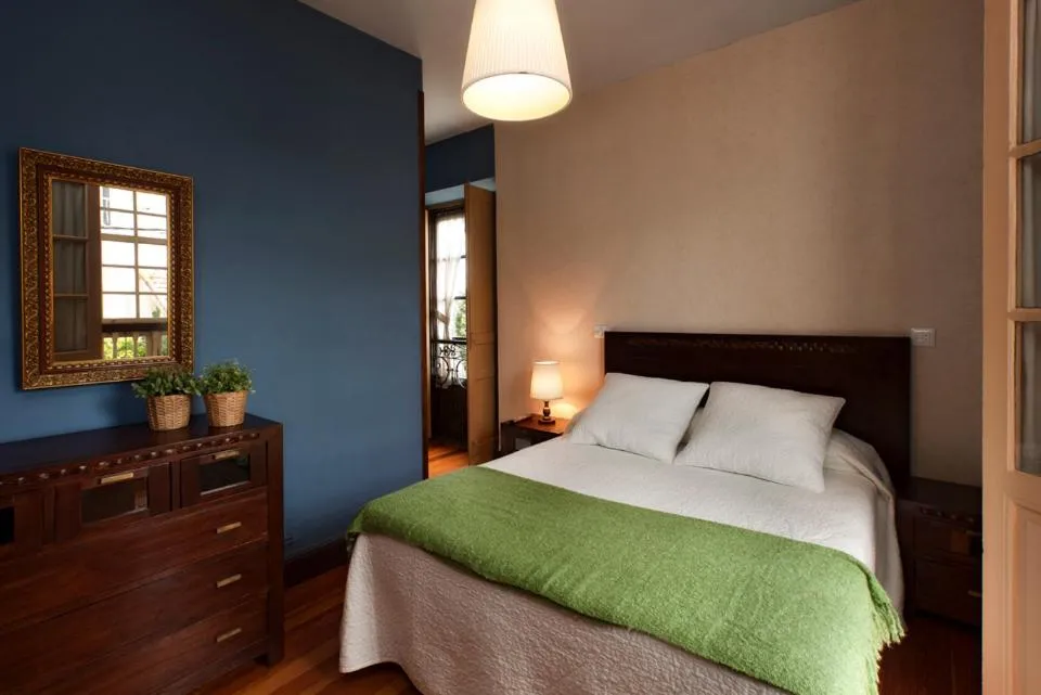 Photo of the whole room in Hotel Villa Miramar