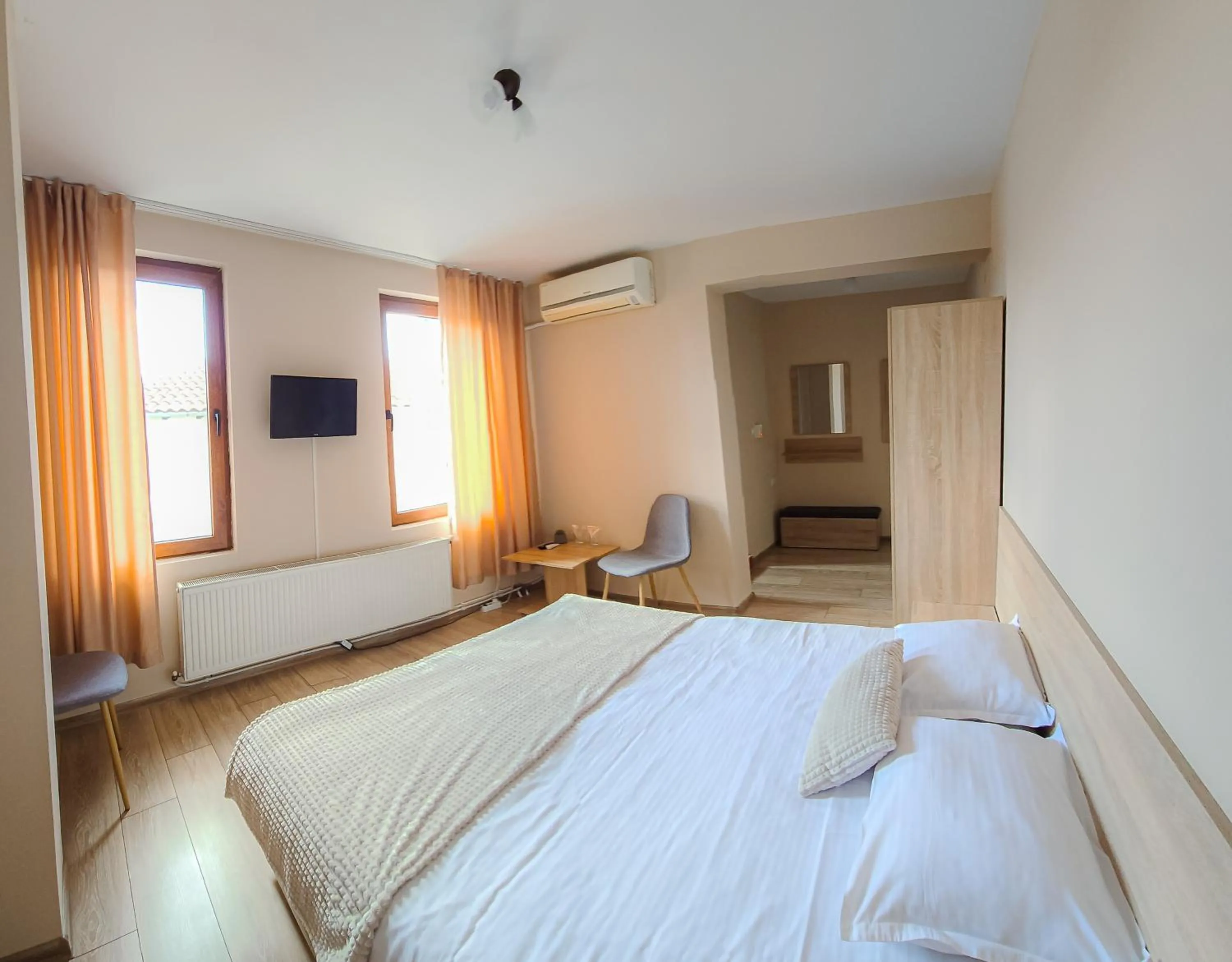 Family Hotel "Slavianska dusha" - FREE PARKING