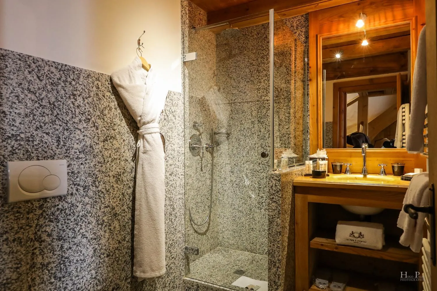 Bathroom in Fer à Cheval