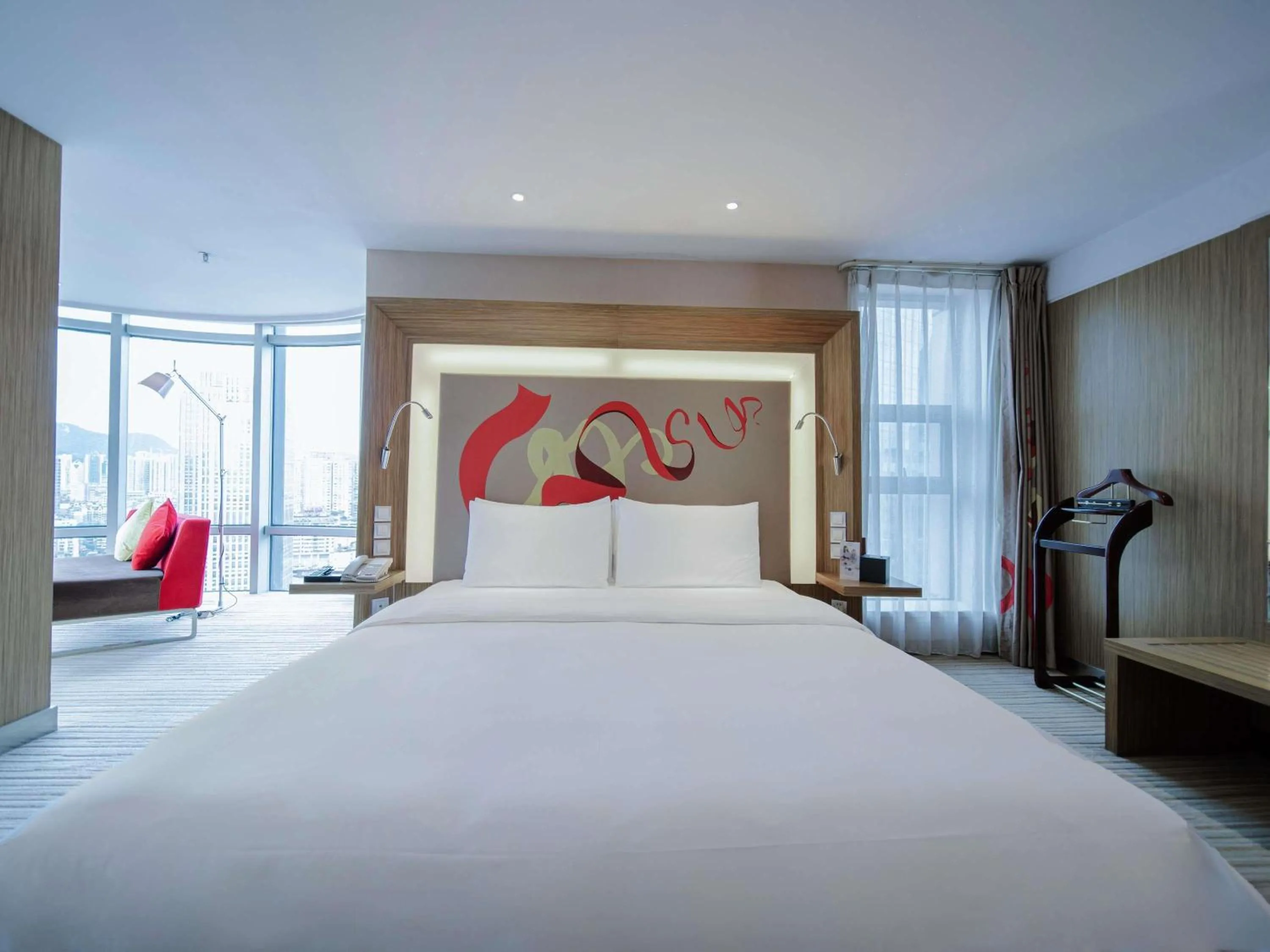 Bedroom in Novotel Guiyang Downtown