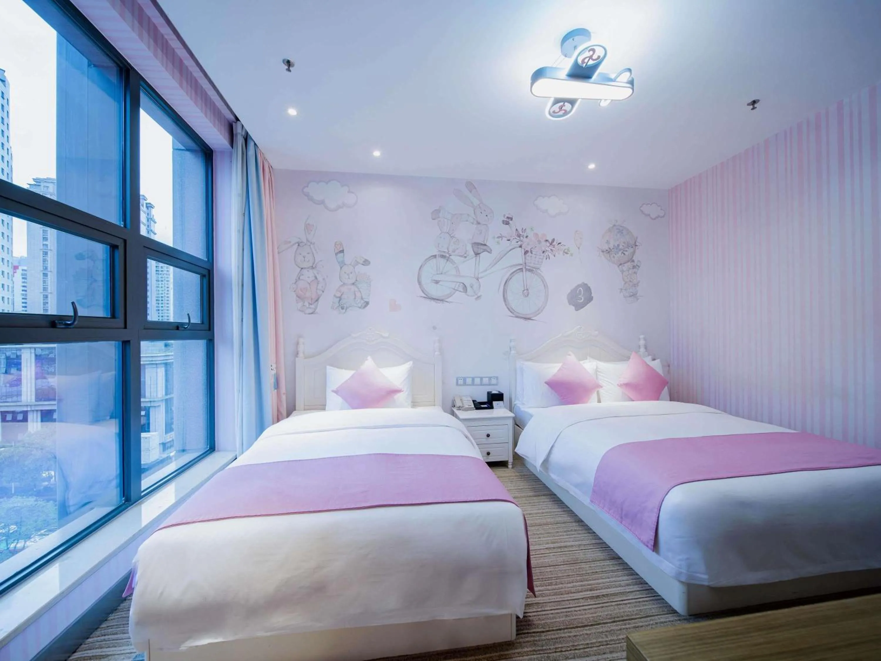 Bedroom in Novotel Guiyang Downtown