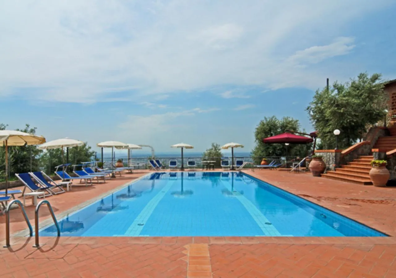 Swimming pool in I Sette Borghi
