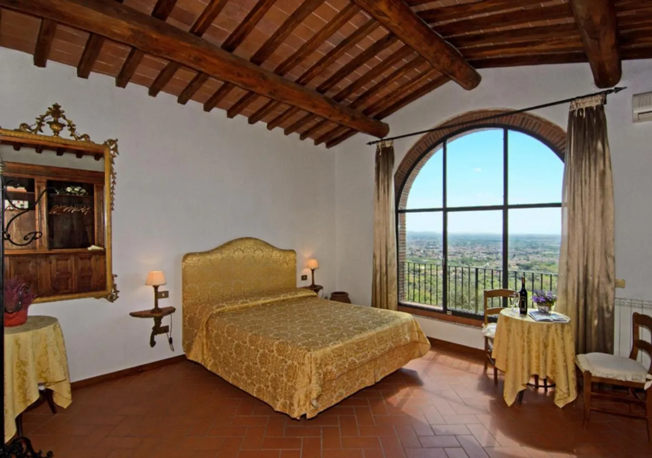 View (from property/room), Bed in I Sette Borghi