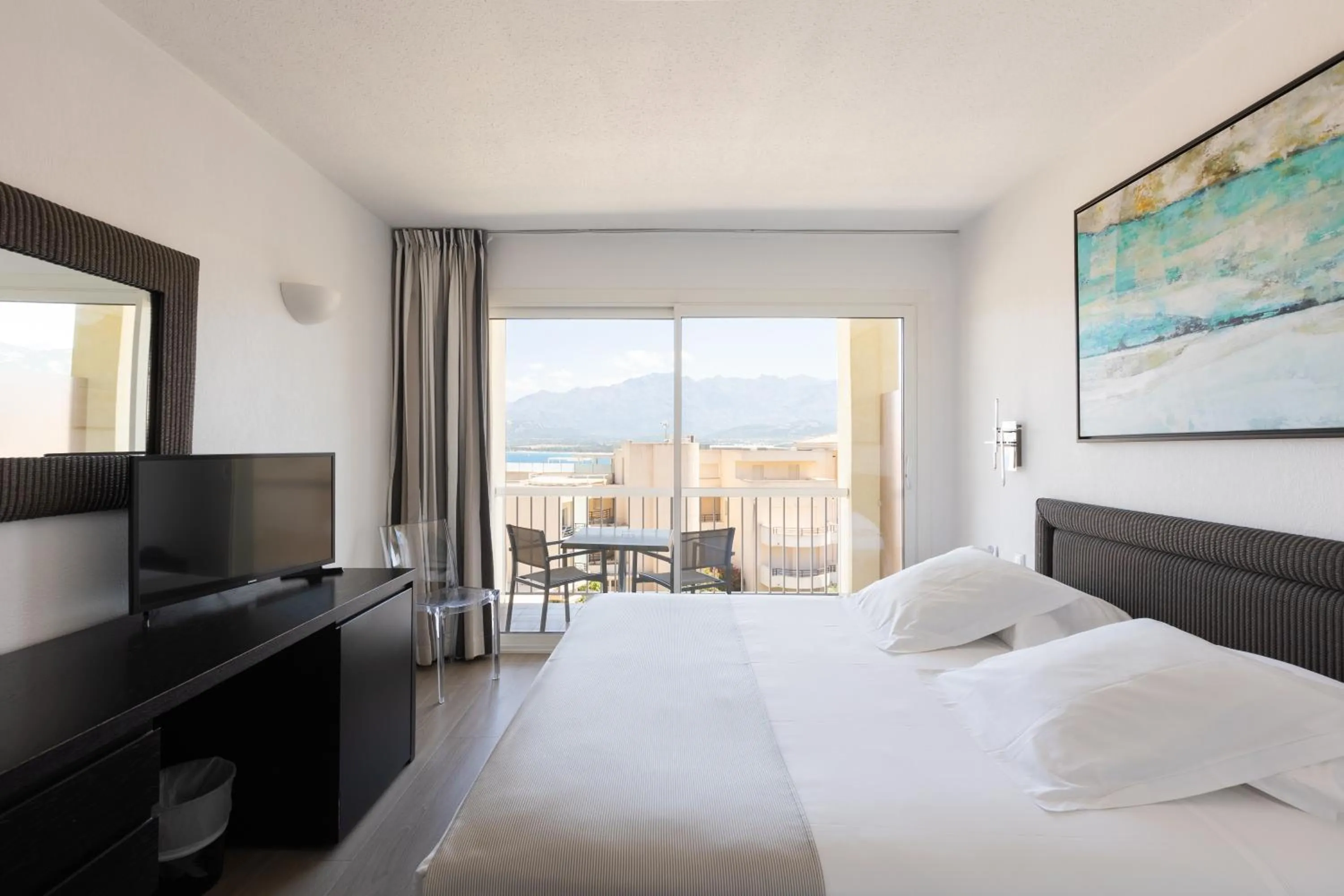 Photo of the whole room, Bed in Le Mariana