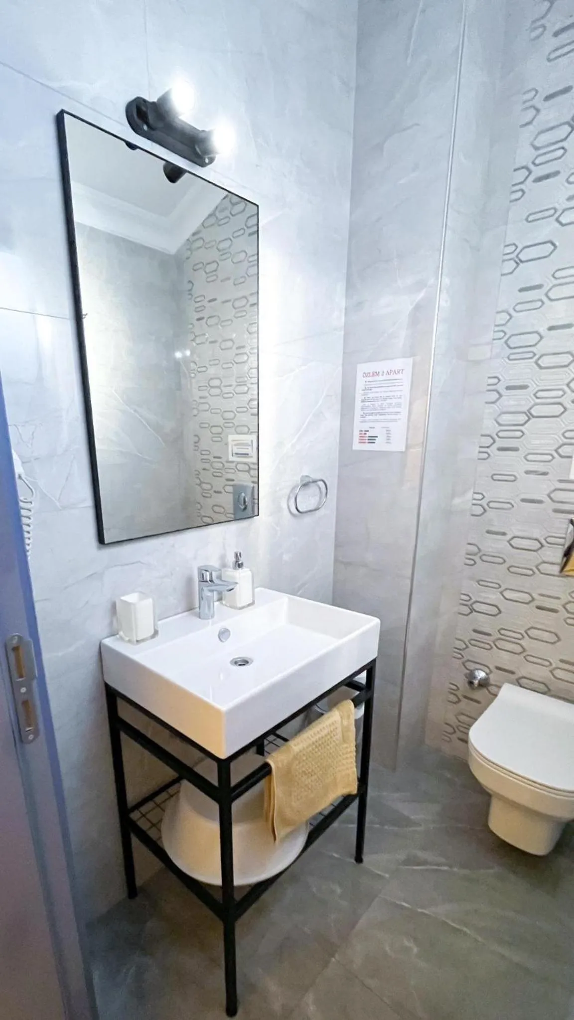 Bathroom in Ozlem 2 Apart Hotel