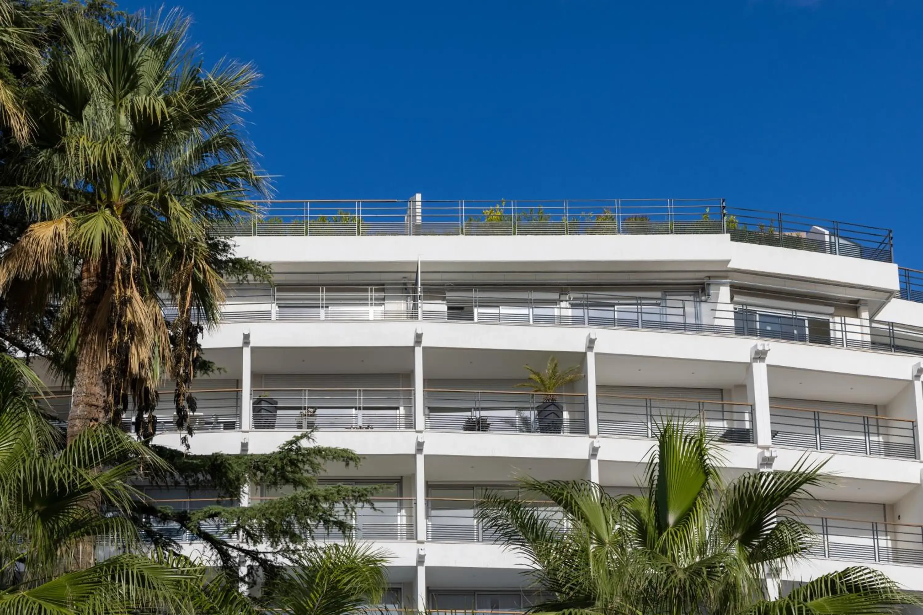 Property building in Staybridge Suites - Cannes Centre by IHG Property building in Staybridge Suites - Cannes Centre by IHG