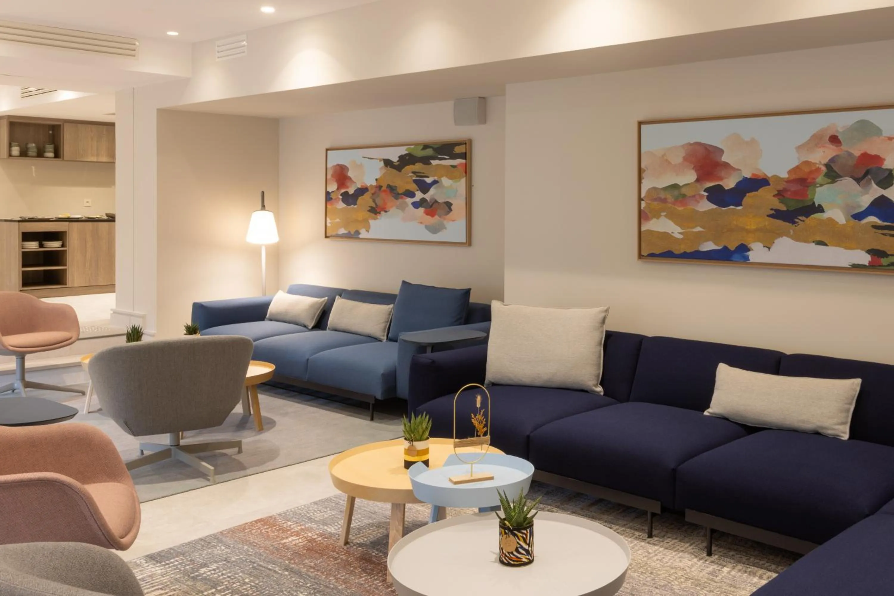 Lobby or reception in Staybridge Suites - Cannes Centre by IHG