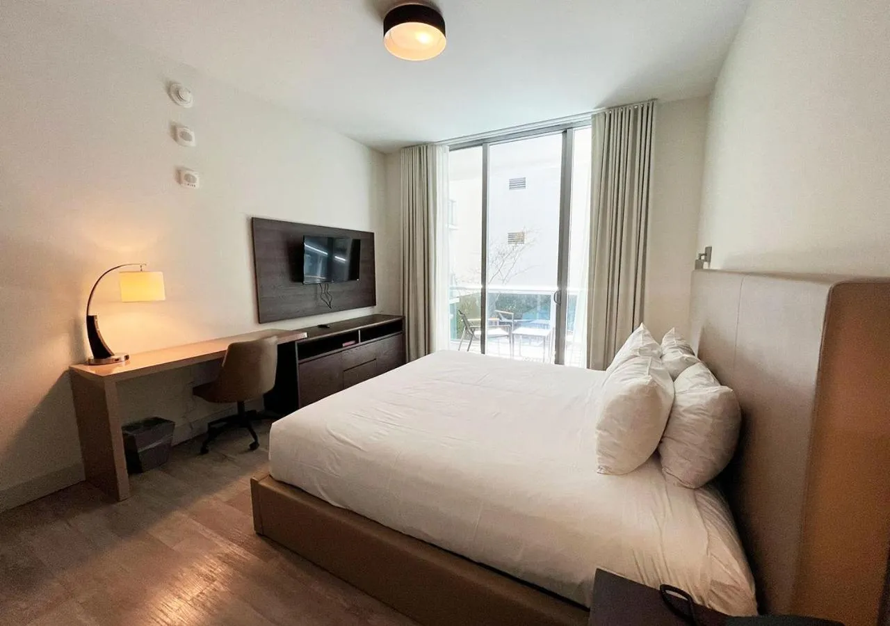 Bed in Global Rent Apart - Costa Hollywood