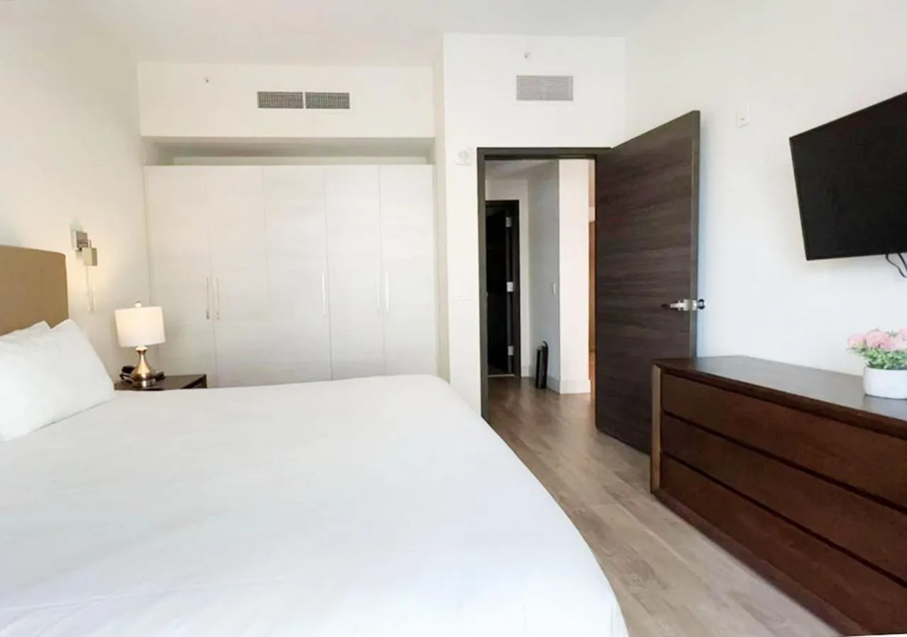 Bed in Global Rent Apart - Costa Hollywood