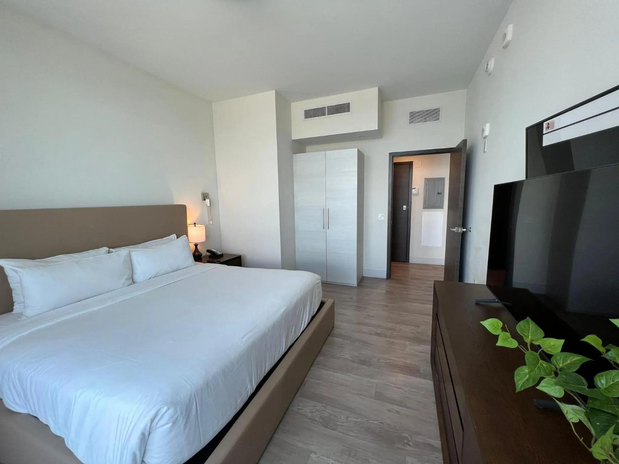 Bed in Global Rent Apart - Costa Hollywood