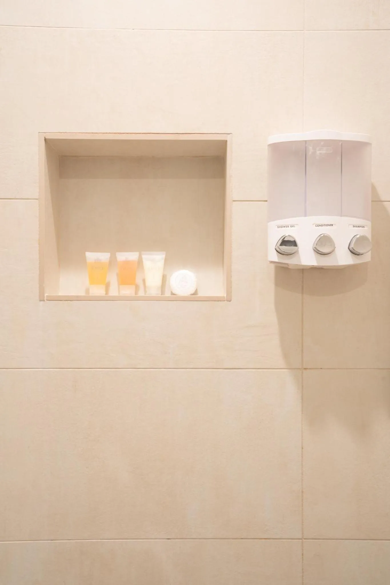 Bathroom in Global Rent Apart - Costa Hollywood