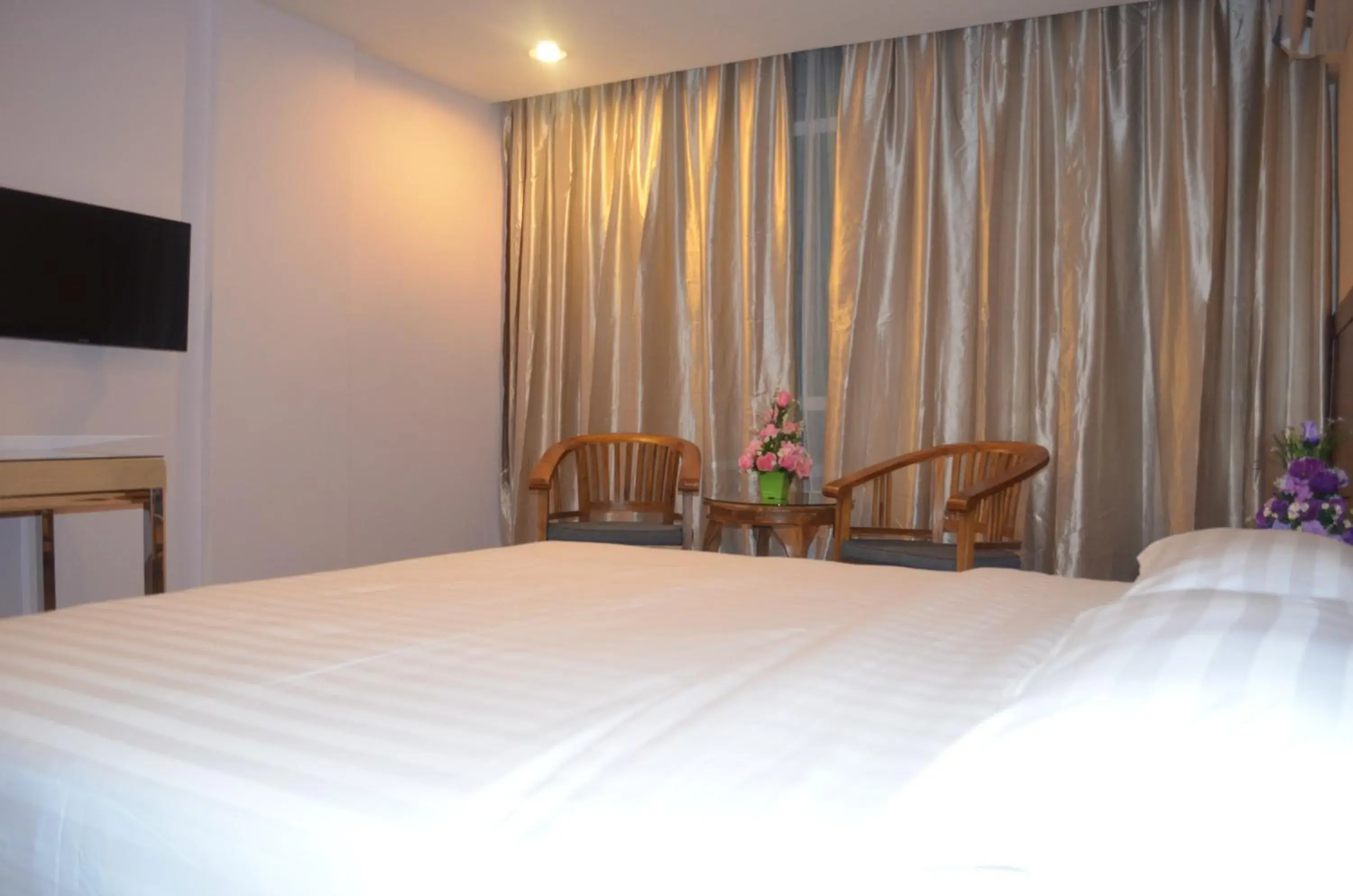 Bed in TD Mutiara Hotel Semporna