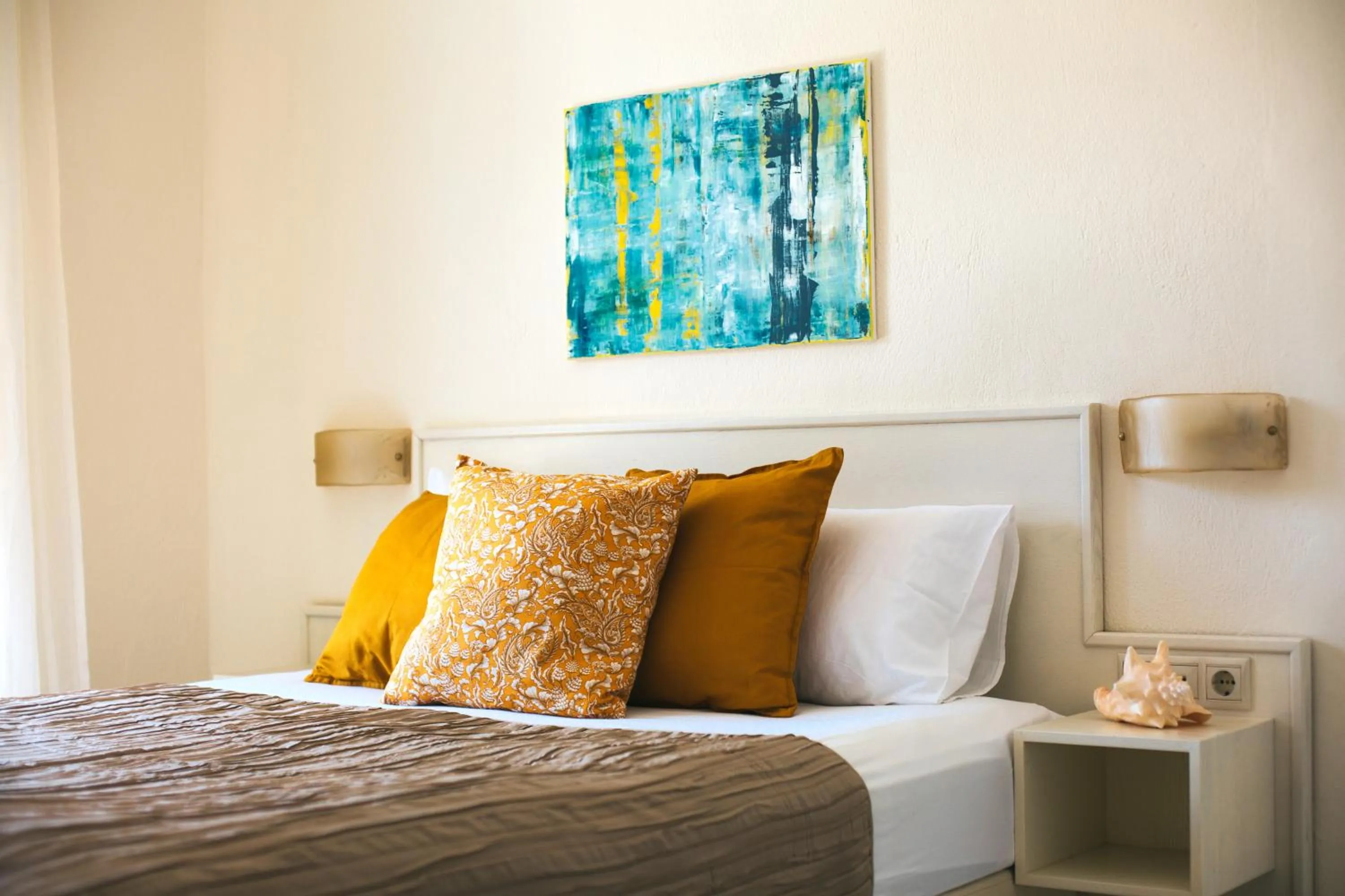 Bed in Hotel Kavala - Boutique Hotel