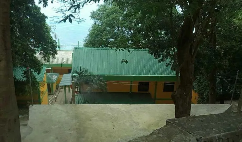 Meaco Hotel - Anilao