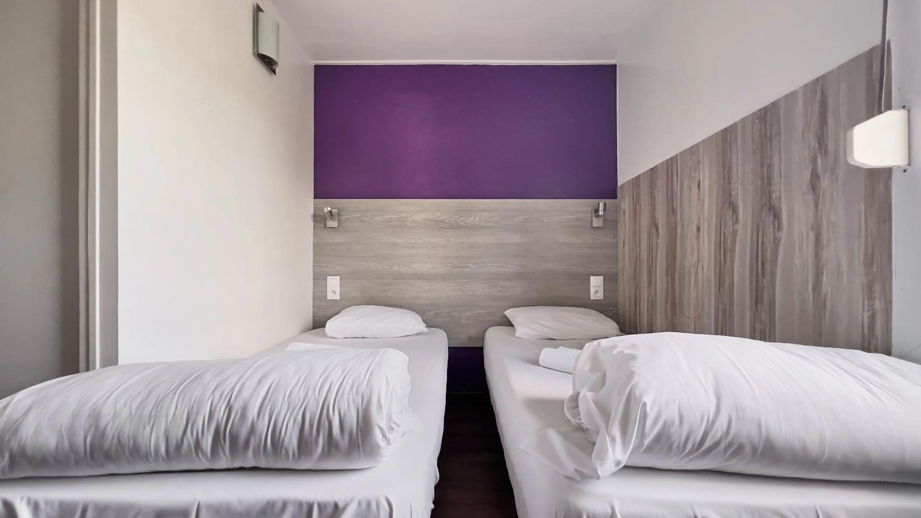 Bed in Fasthotel La Roche-sur-Yon