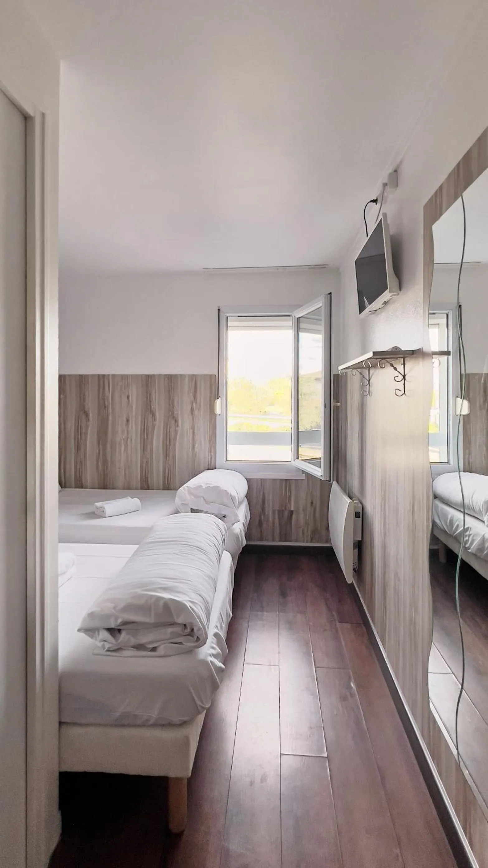 Bed in Fasthotel La Roche-sur-Yon