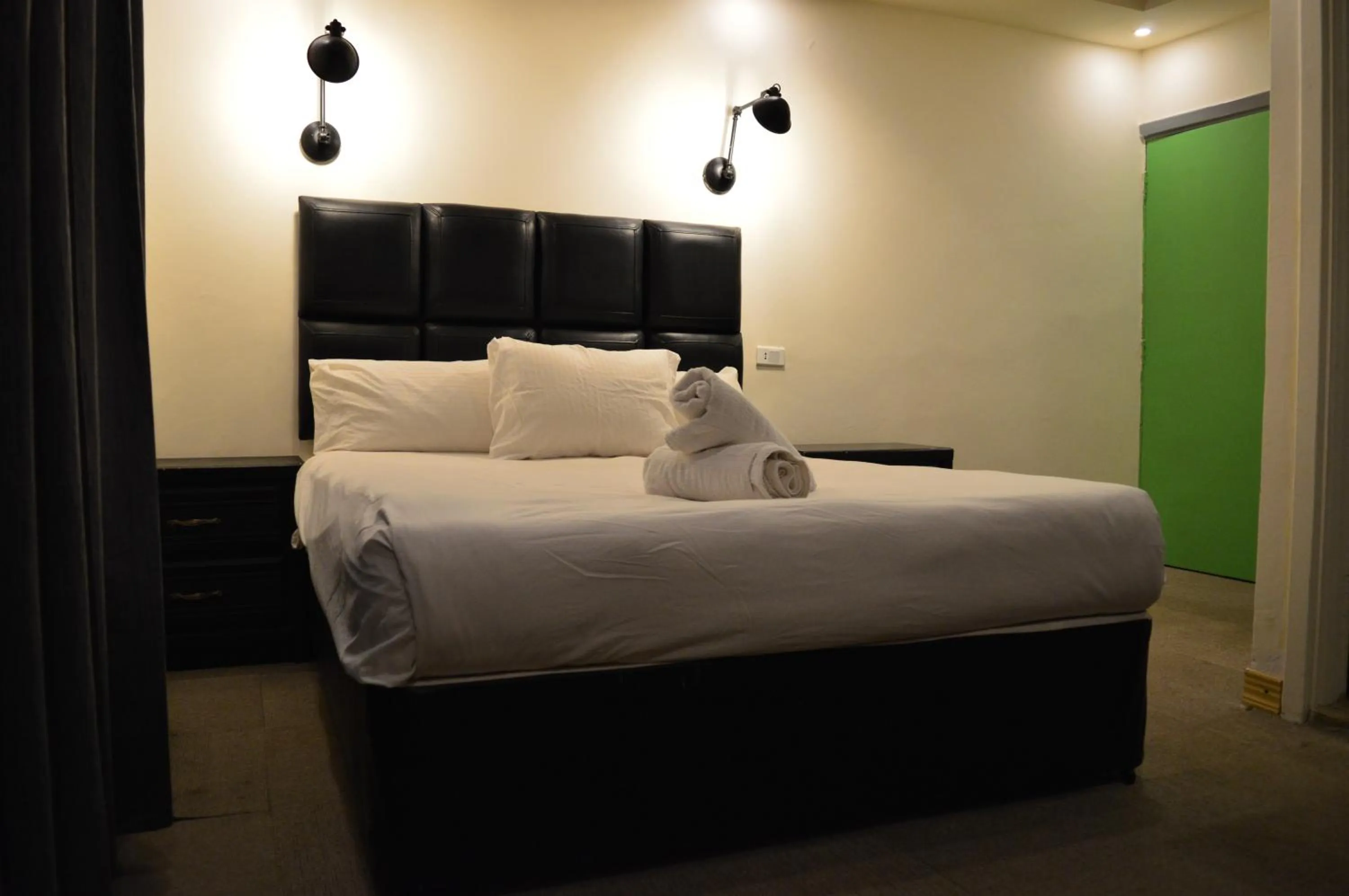 Photo of the whole room, Bed in Rafiki Hostel