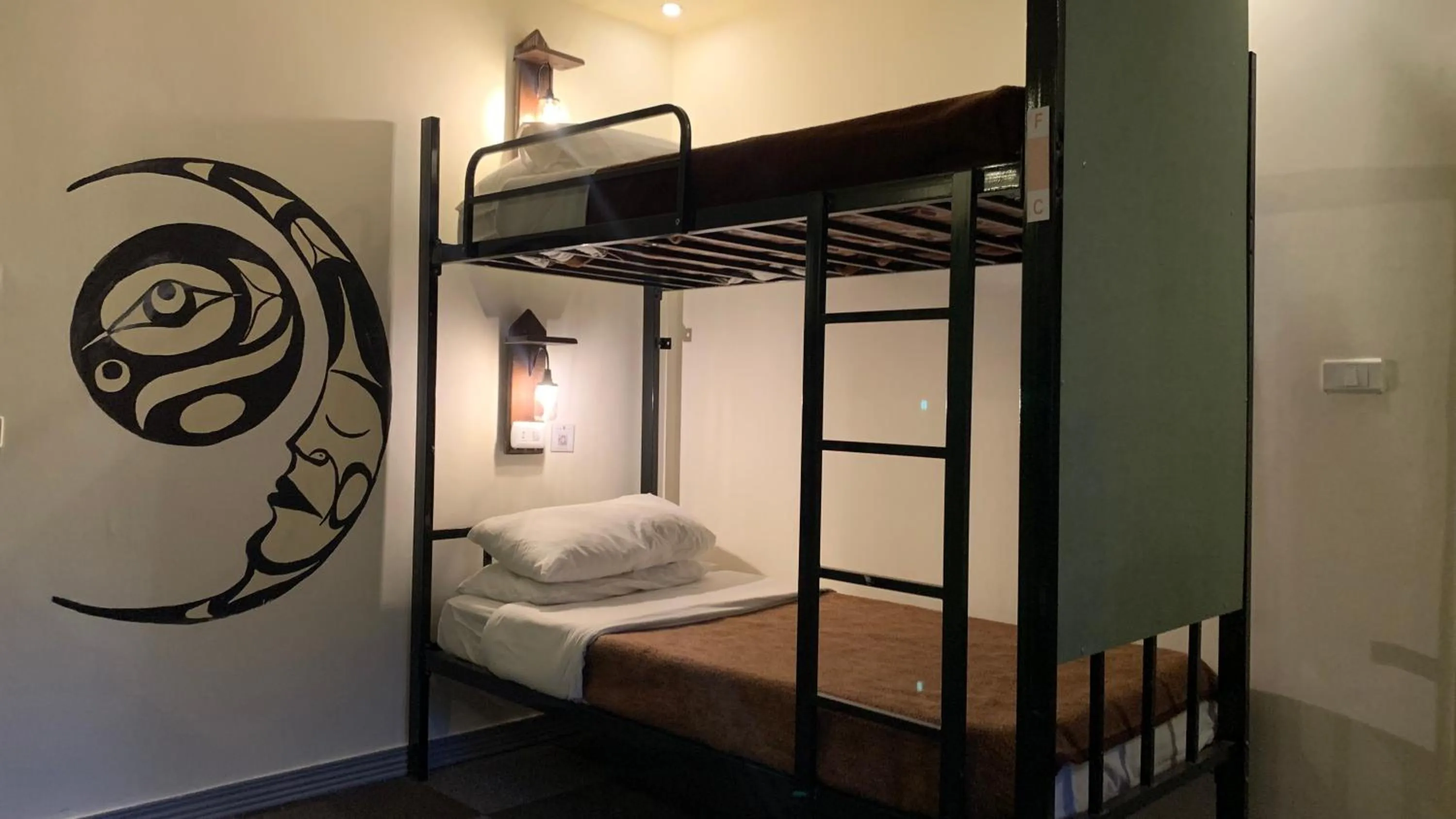 bunk bed, Bed in Rafiki Hostel
