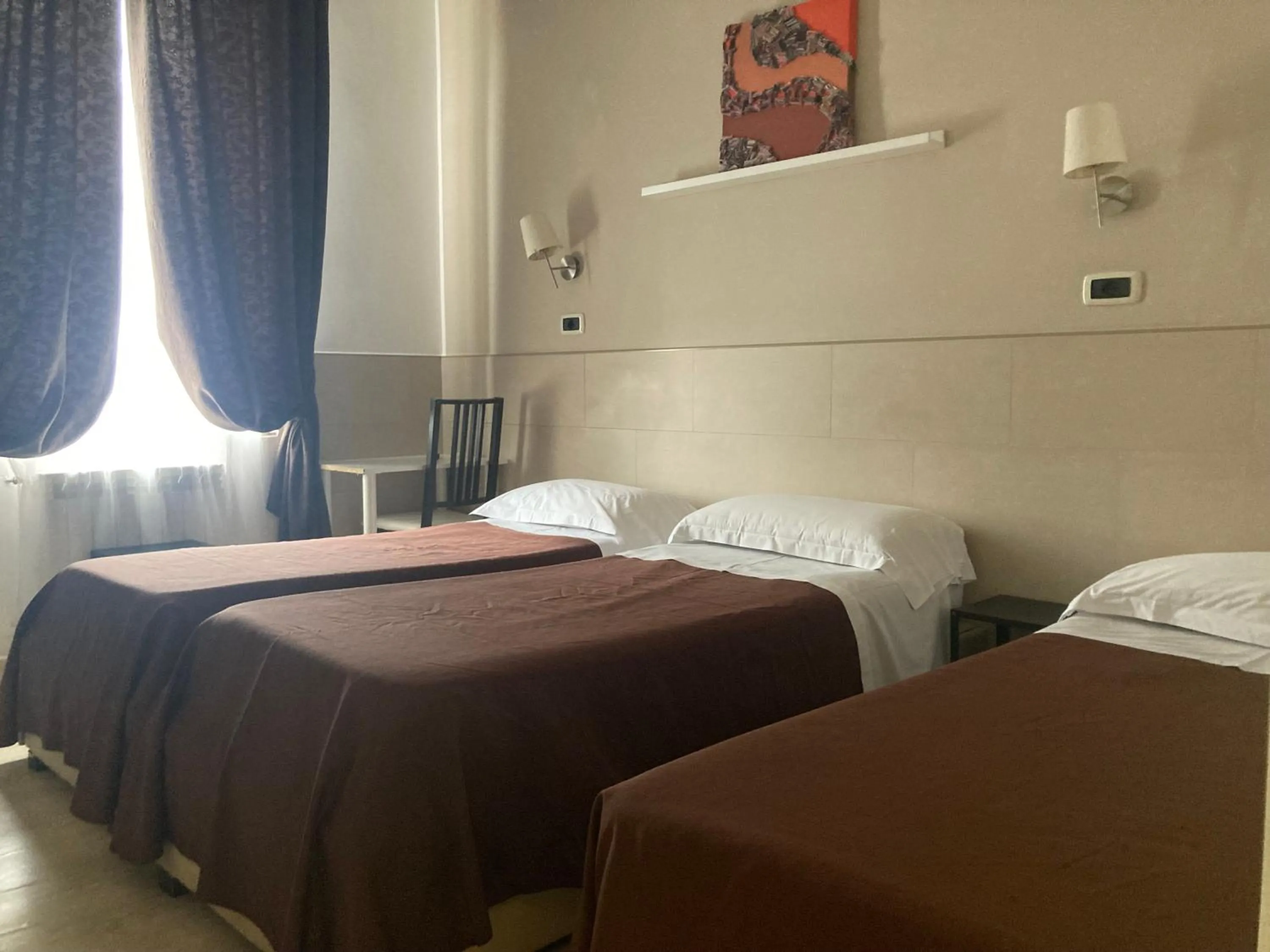 Bedroom, Bed in Hotel Indipendenza