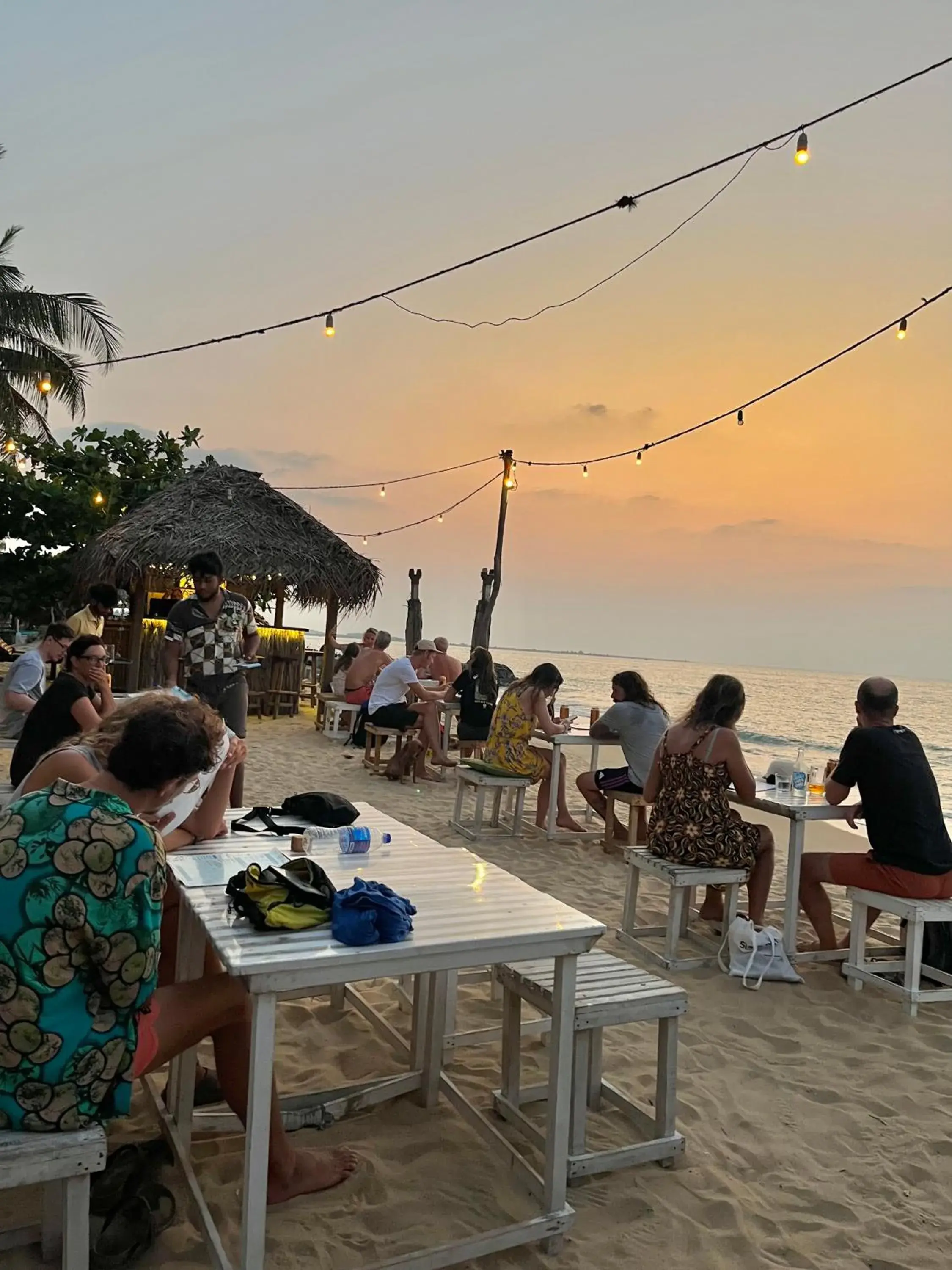 Restaurant/places to eat in Windy Waves Beach Nature Resort & Kite School Restaurant/places to eat in Windy Waves Beach Nature Resort & Kite School