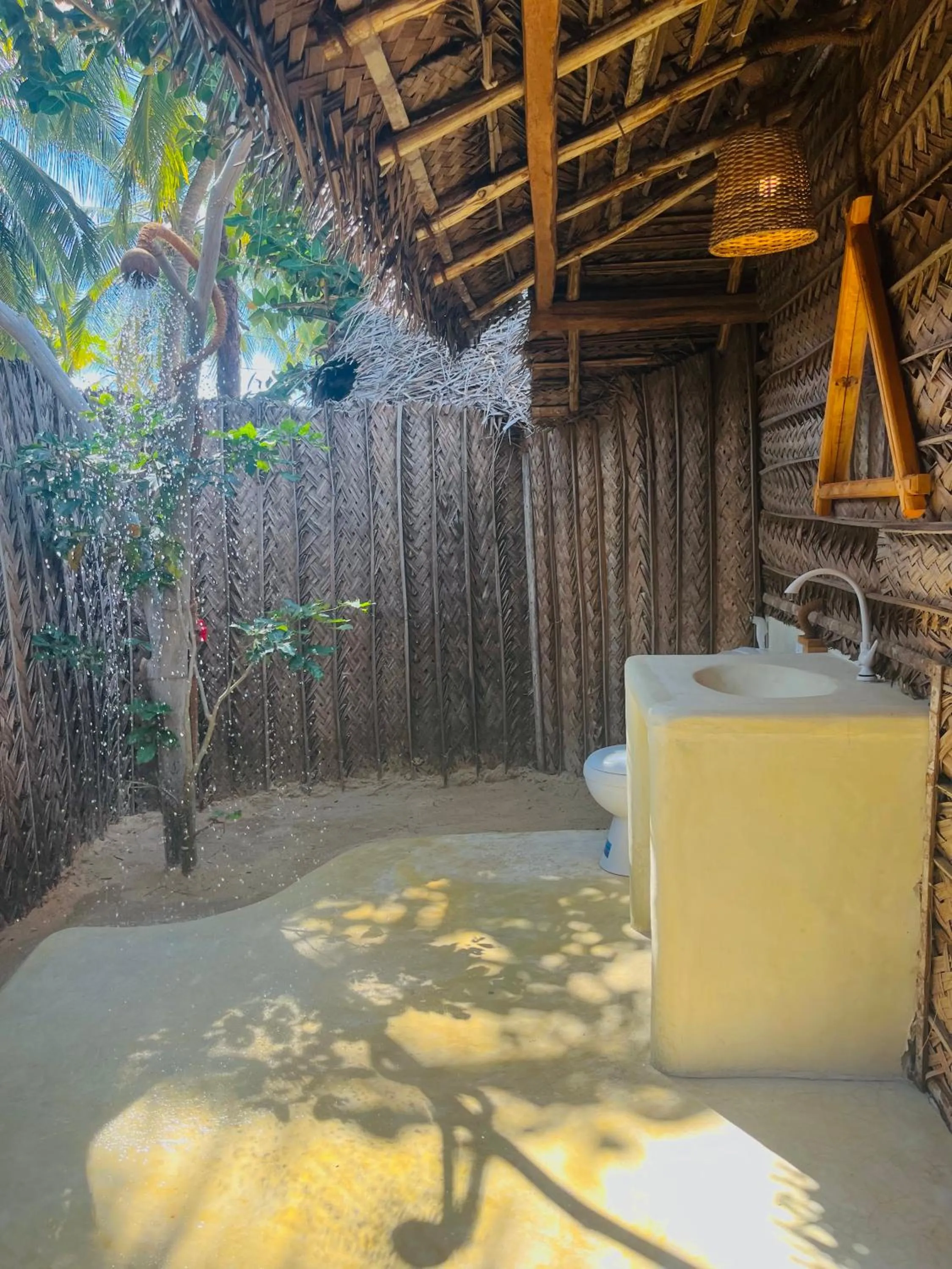 Windy Waves Beach Nature Resort & Kite School