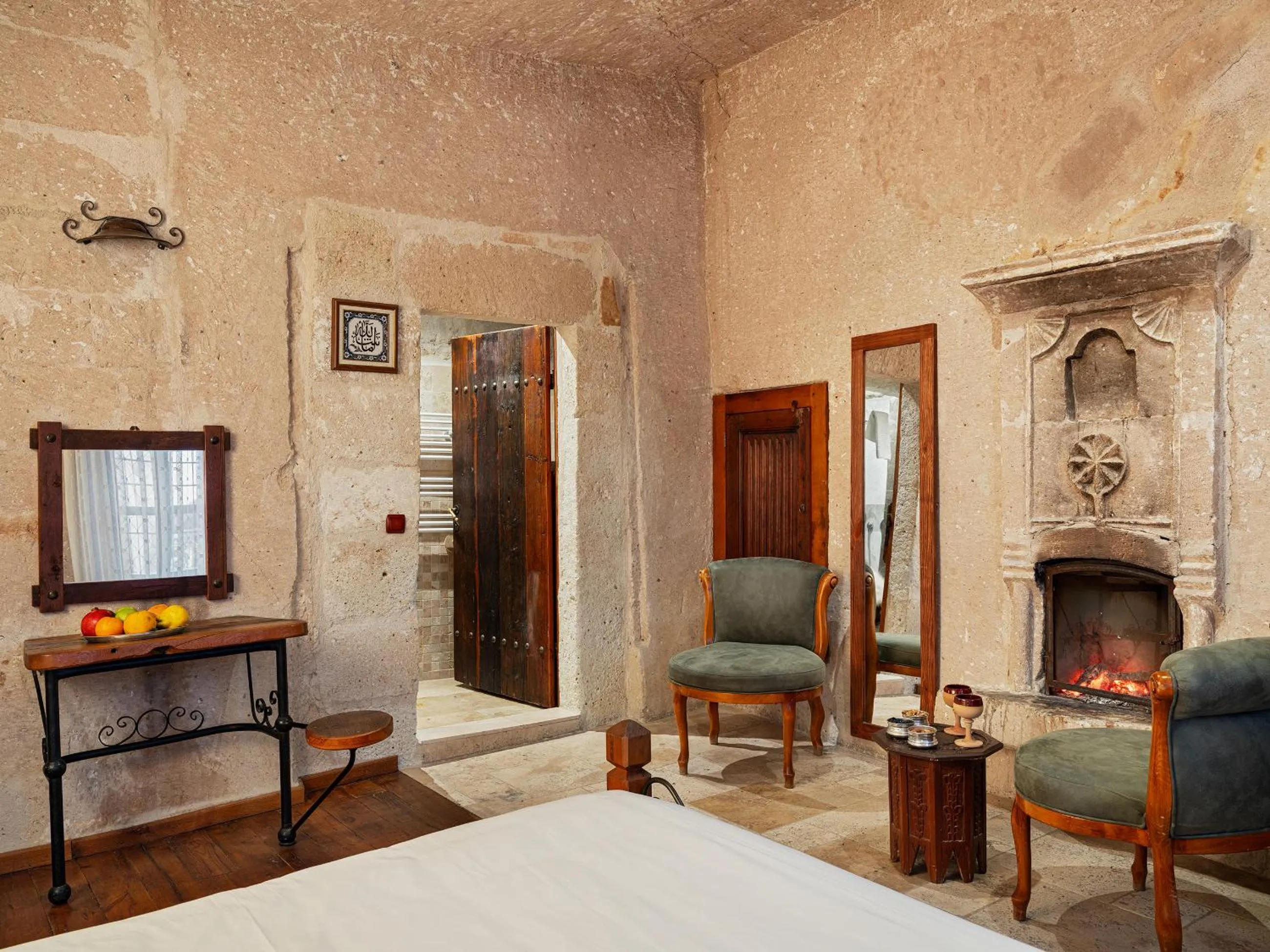 Seating area, Bed in Kelebek Special Cave Hotel & Spa