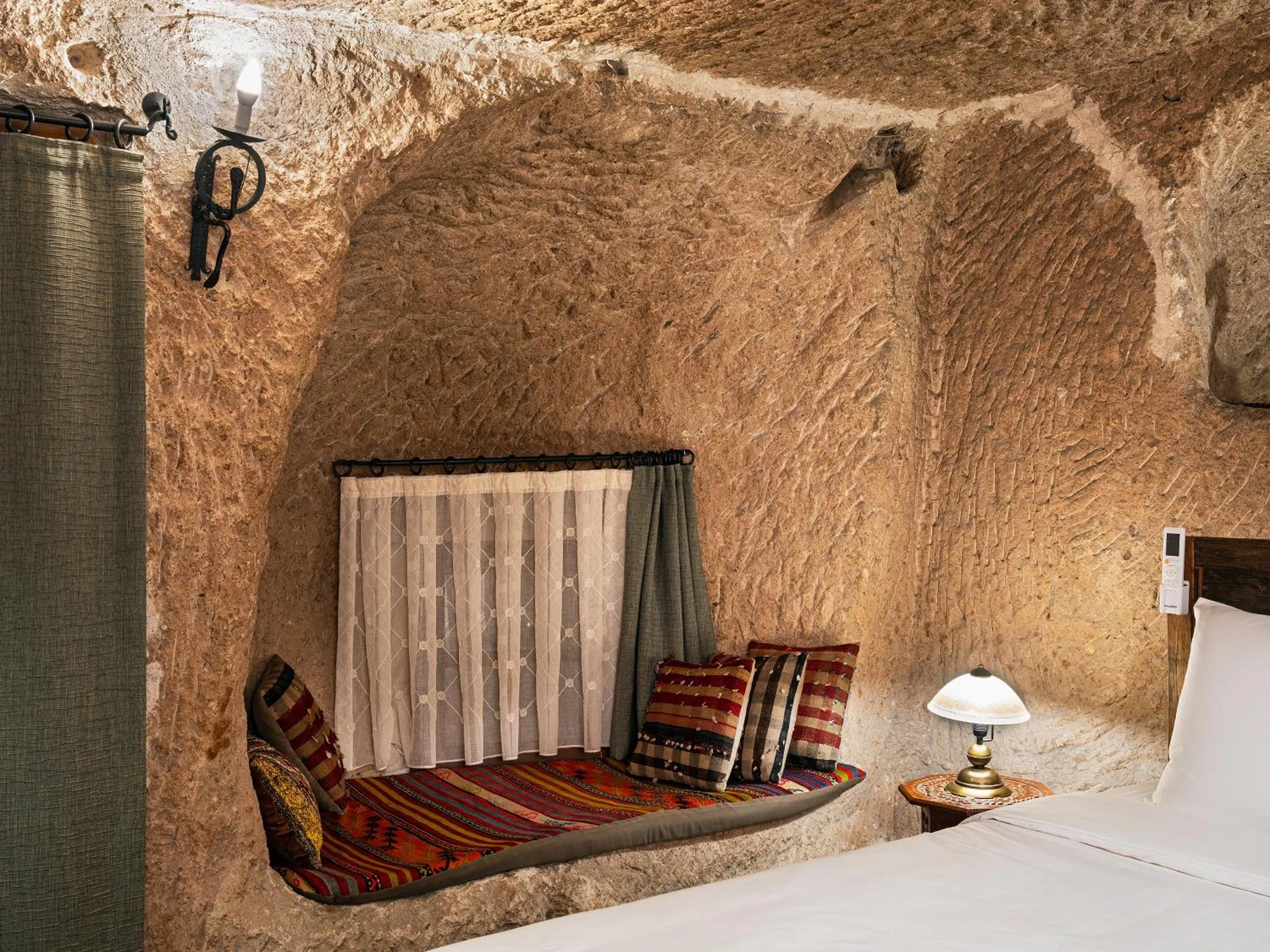 Living room, Bed in Kelebek Special Cave Hotel & Spa