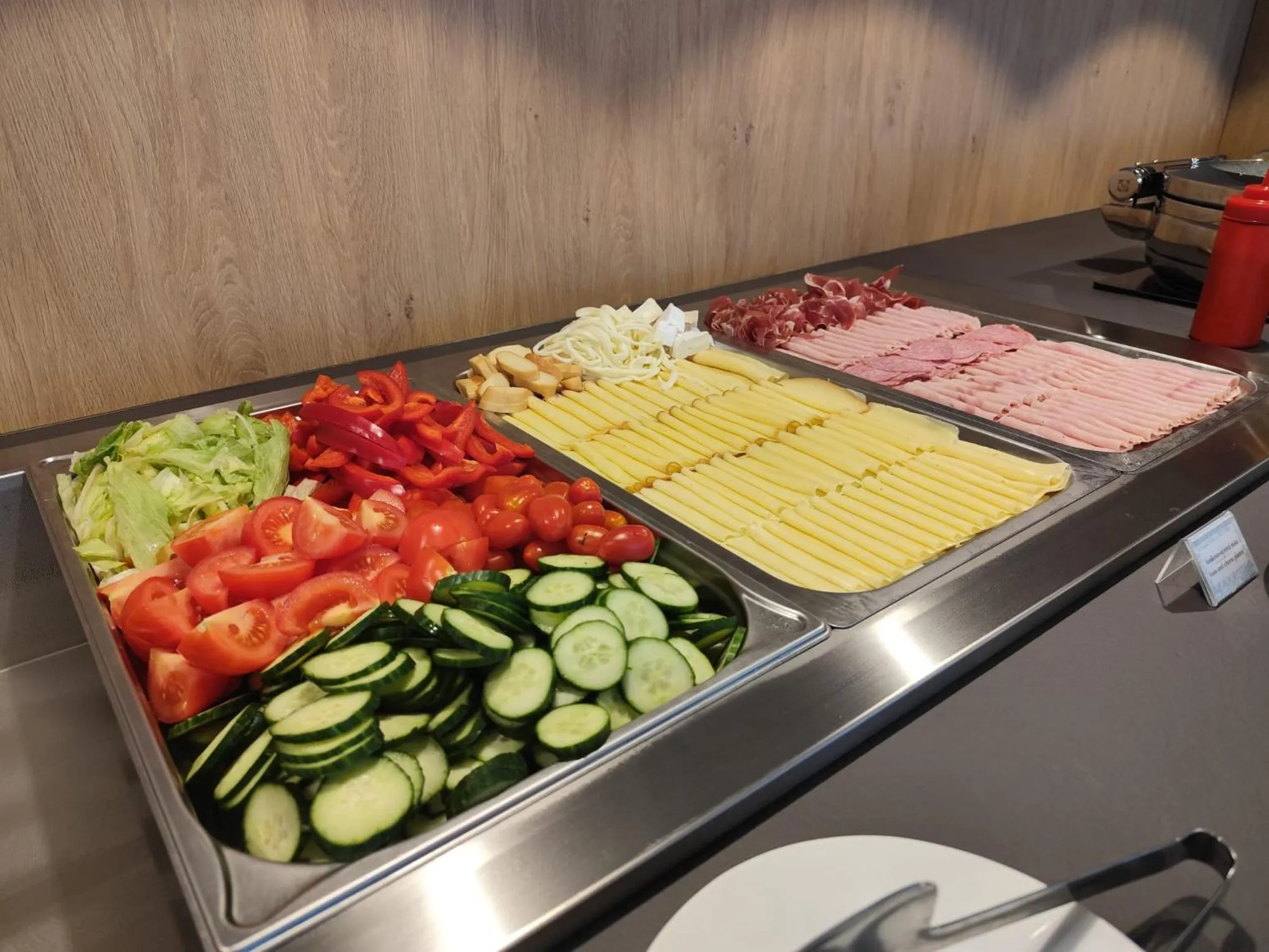 Restaurant/places to eat in Hotel SPECTRUM