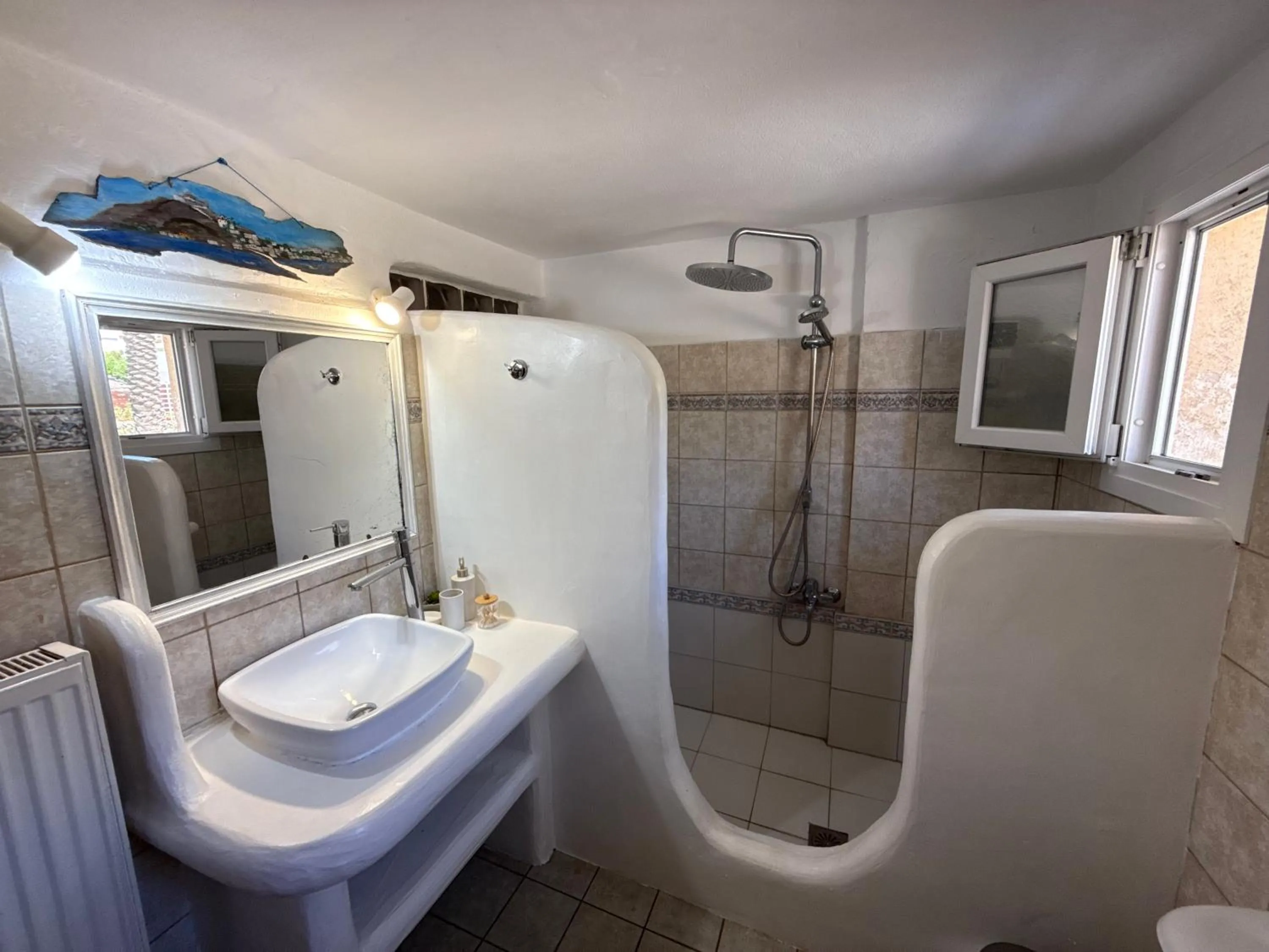 Shower in Atlazia Suites