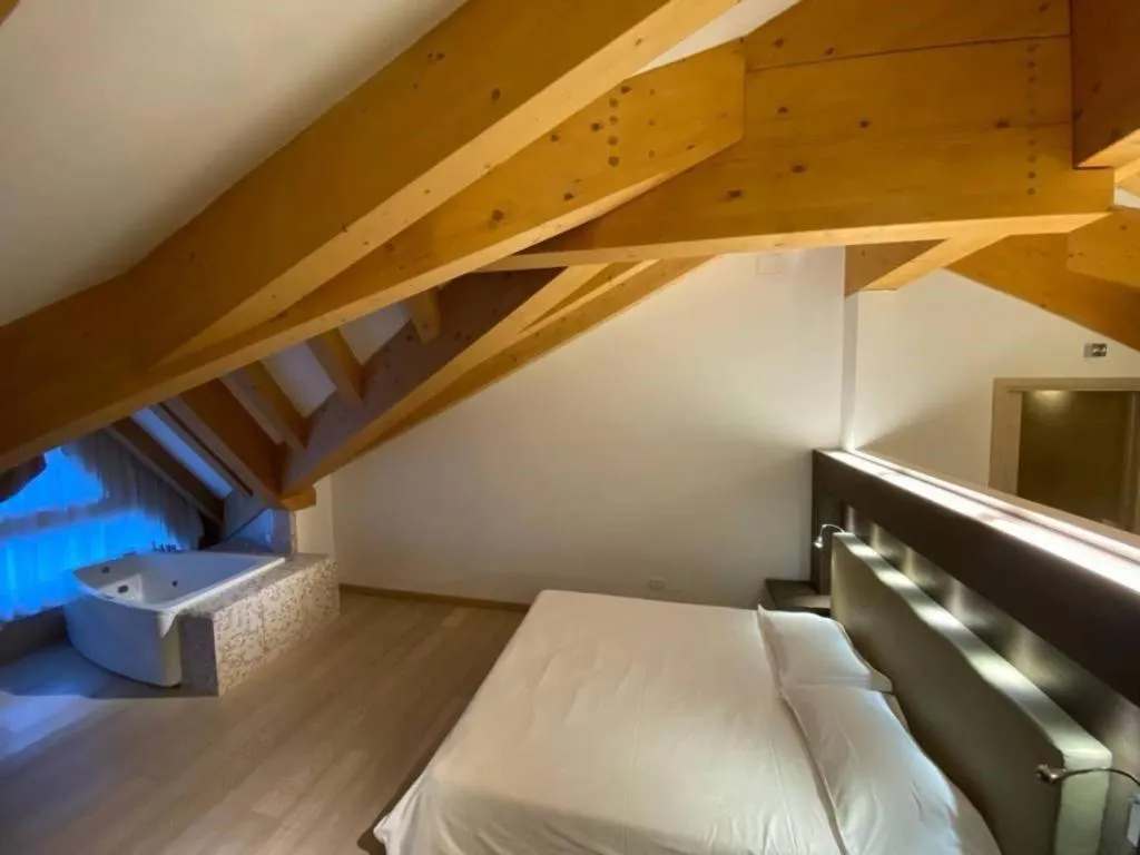 Bed in Grand Hotel Miramonti