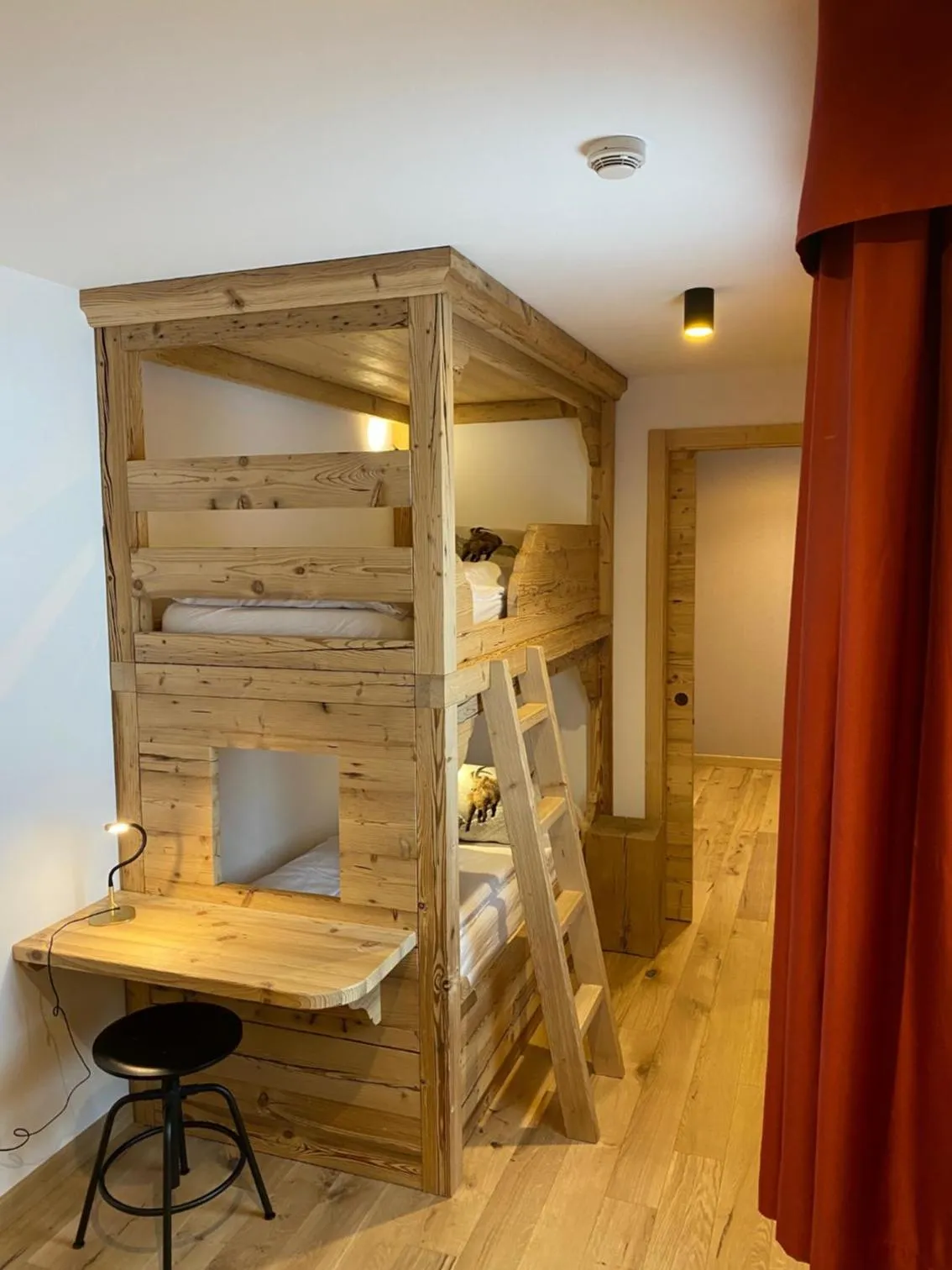 hair dresser in Grand Hotel Miramonti