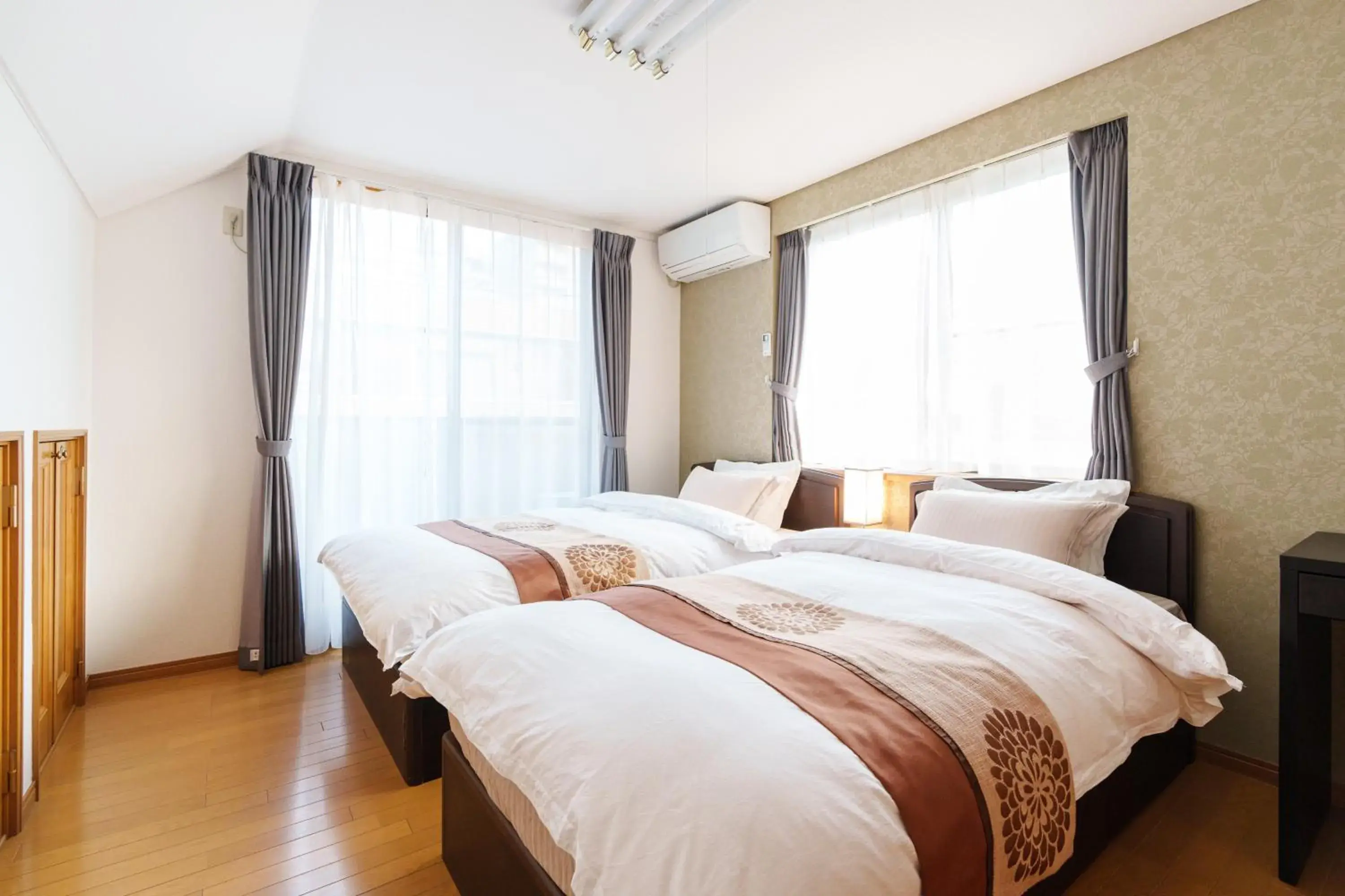 Luxury Guest House in Tokyo Shinjuku Luxury Guest House in Tokyo Shinjuku