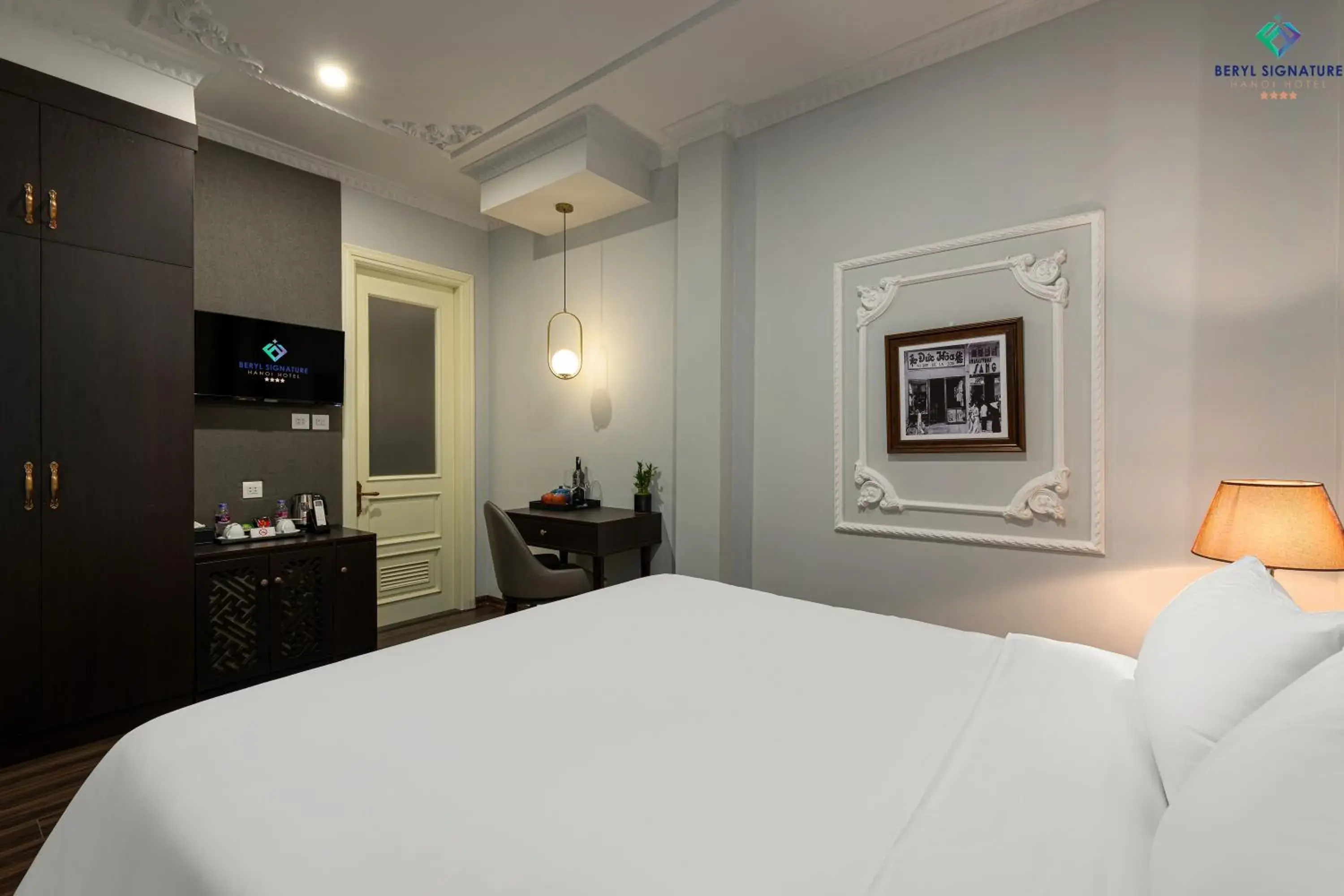 Bedroom, Bed in Beryl Signature Hotel & Travel Bedroom, Bed in Beryl Signature Hotel & Travel