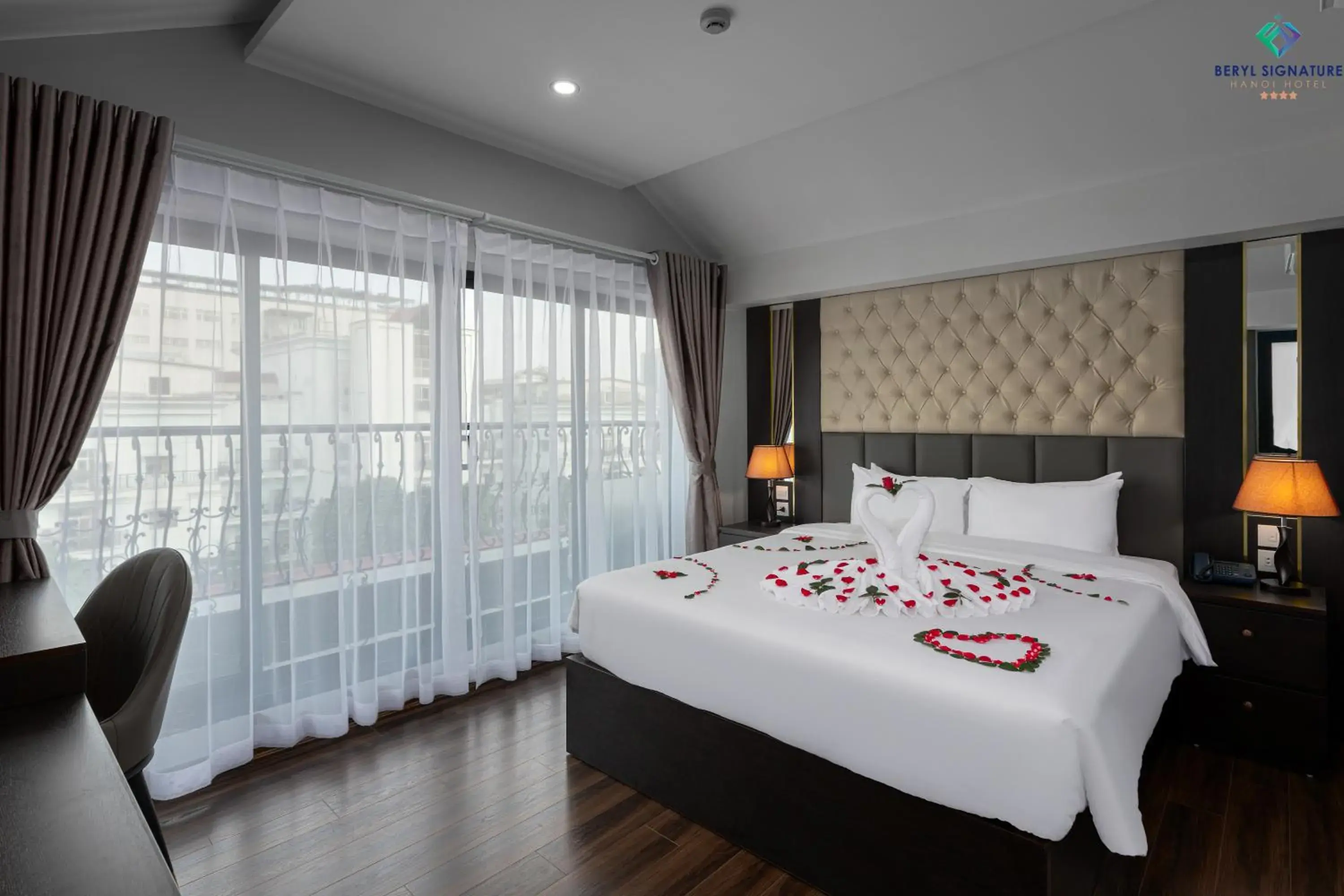 Bedroom, Bed in Beryl Signature Hotel & Travel Bedroom, Bed in Beryl Signature Hotel & Travel