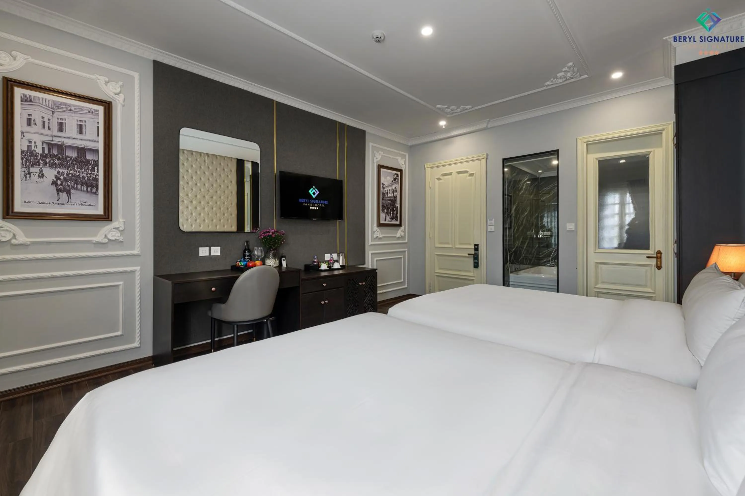 Guests, Bed in Beryl Signature Hotel & Travel