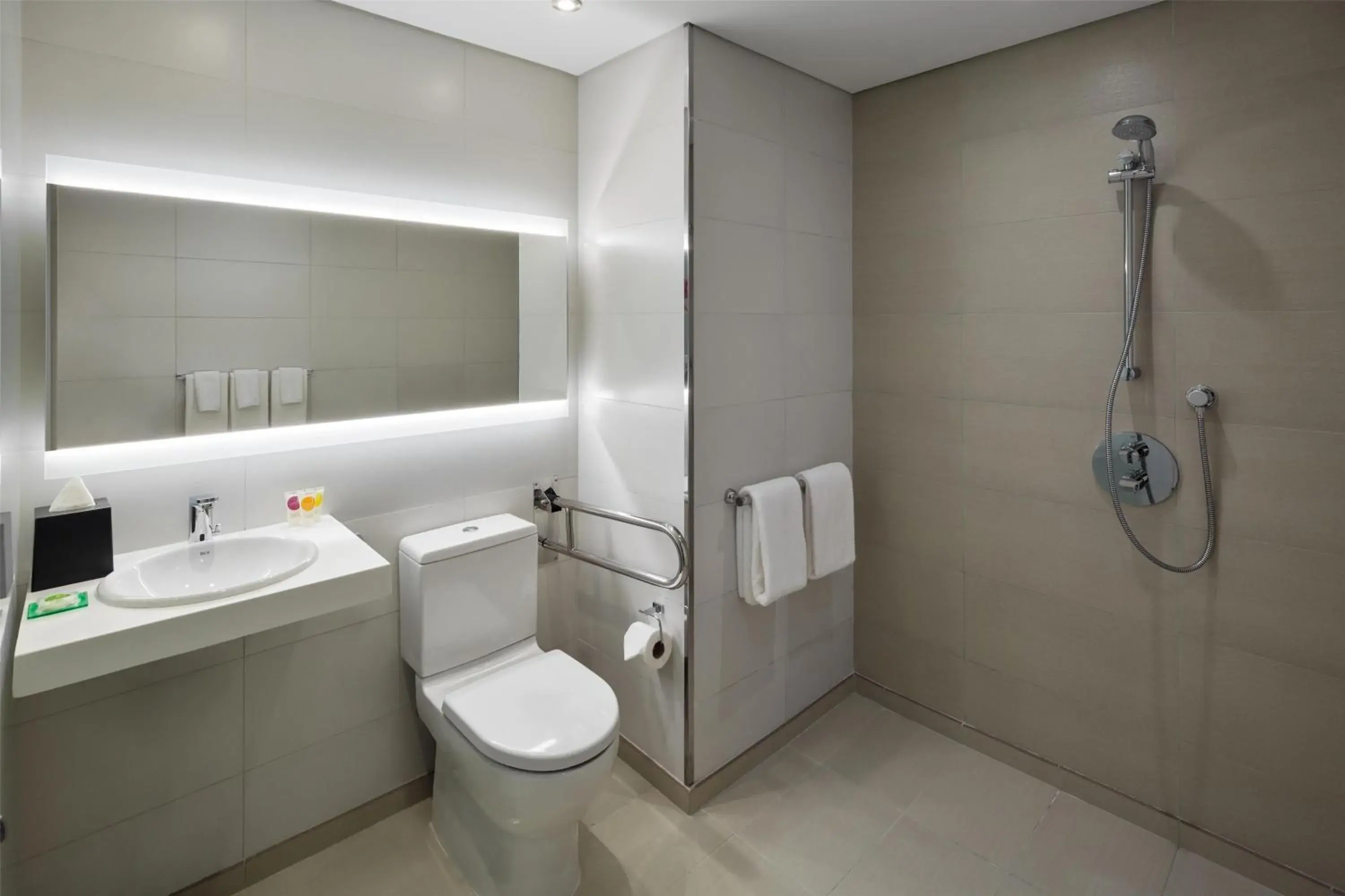 Bathroom in Hyatt Place Riyadh Sulaimania Bathroom in Hyatt Place Riyadh Sulaimania