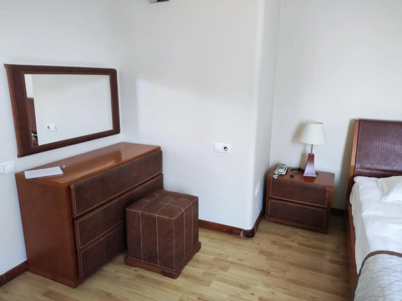 Bed in Hotel Beaumonde Garden