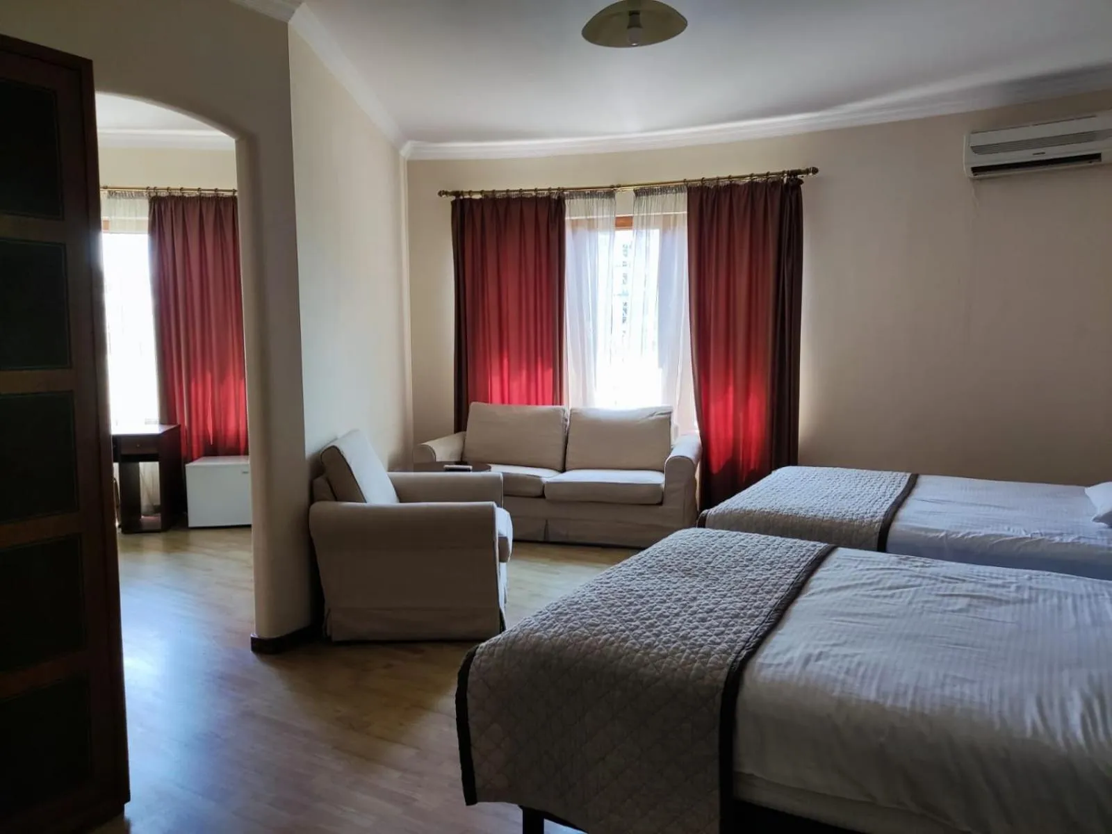 Bed in Hotel Beaumonde Garden