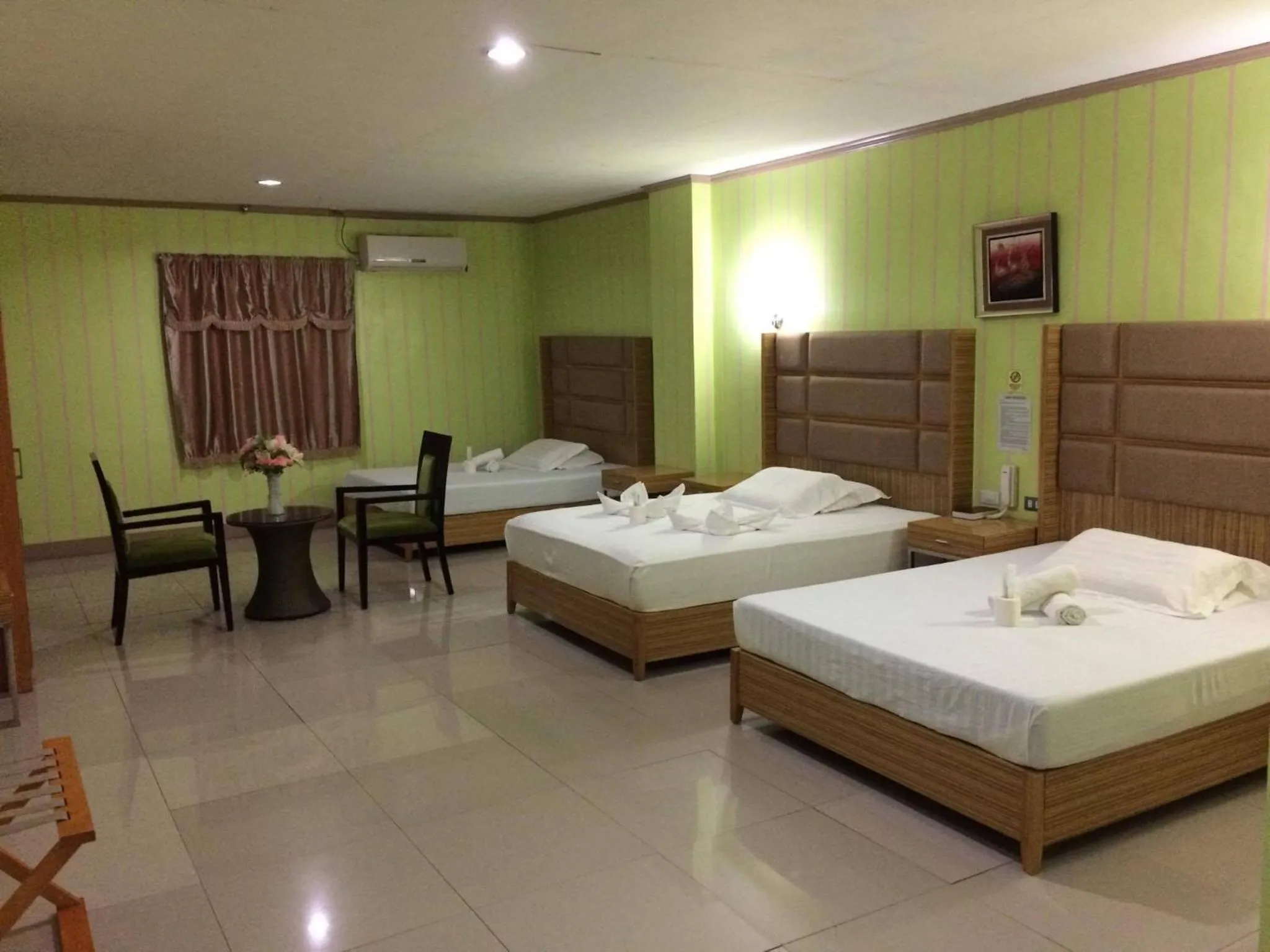 Bed in Asia Novo Boutique Hotel - Oroquieta