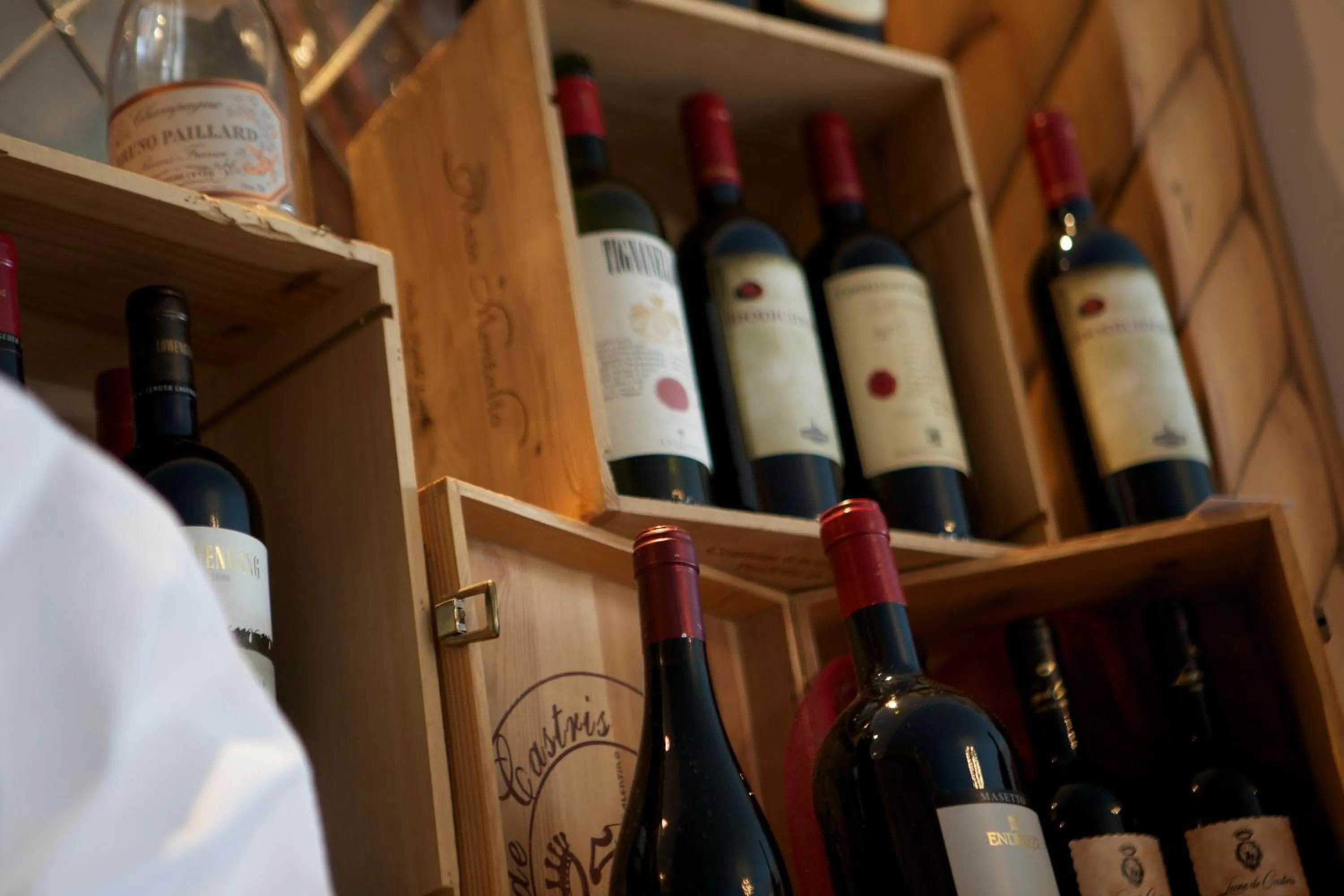 Restaurant/places to eat in Hotel Castel Pietra