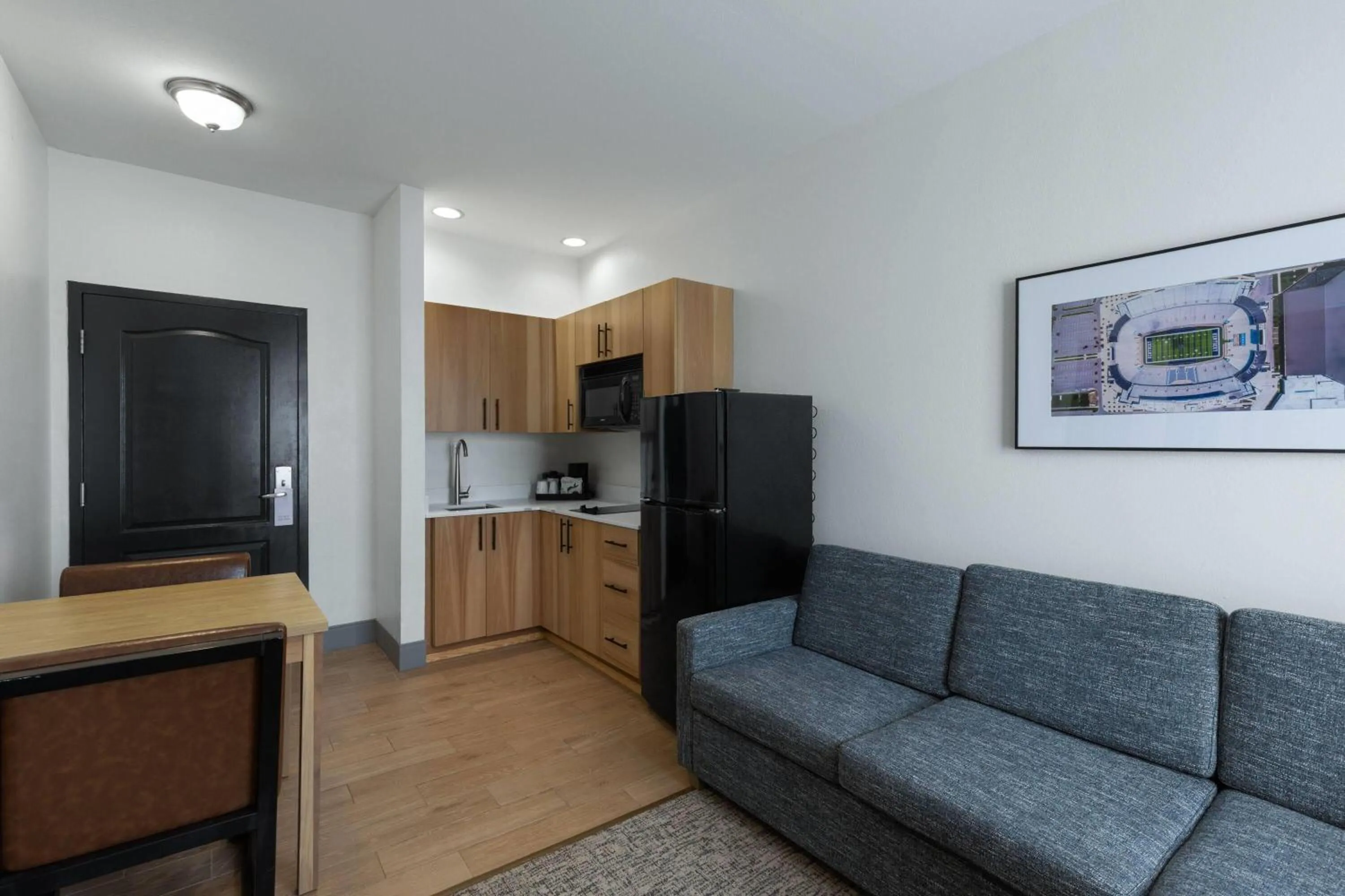 Photo of the whole room in La Quinta by Wyndham Lexington South / Hamburg