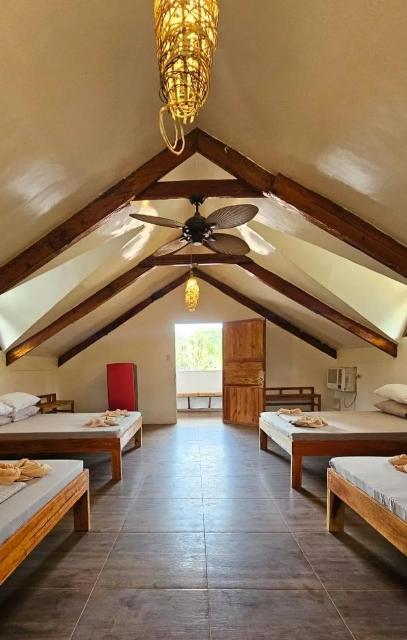 Bed in Big BamBoo Beach Resort Sipalay