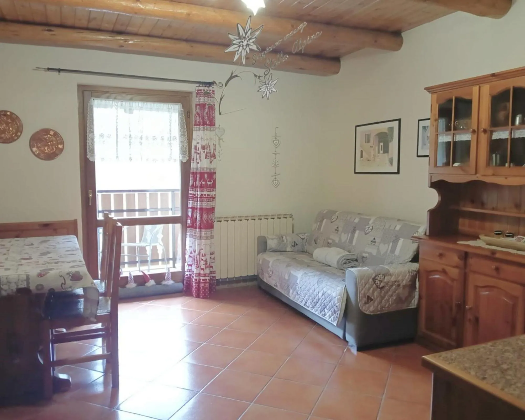 Living room, Bed in Soggiorno Vacanze Stella Alpina