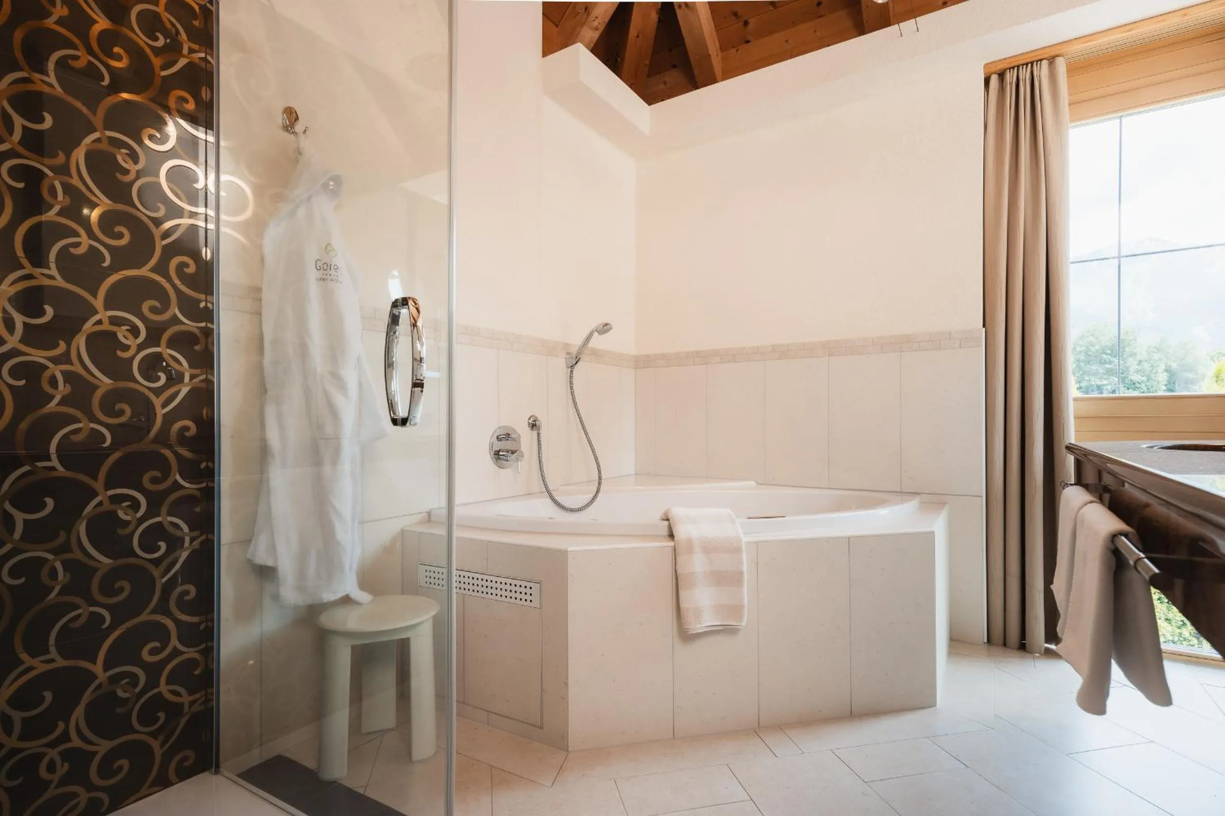 Bathroom in Alpine Resort Goies Superior