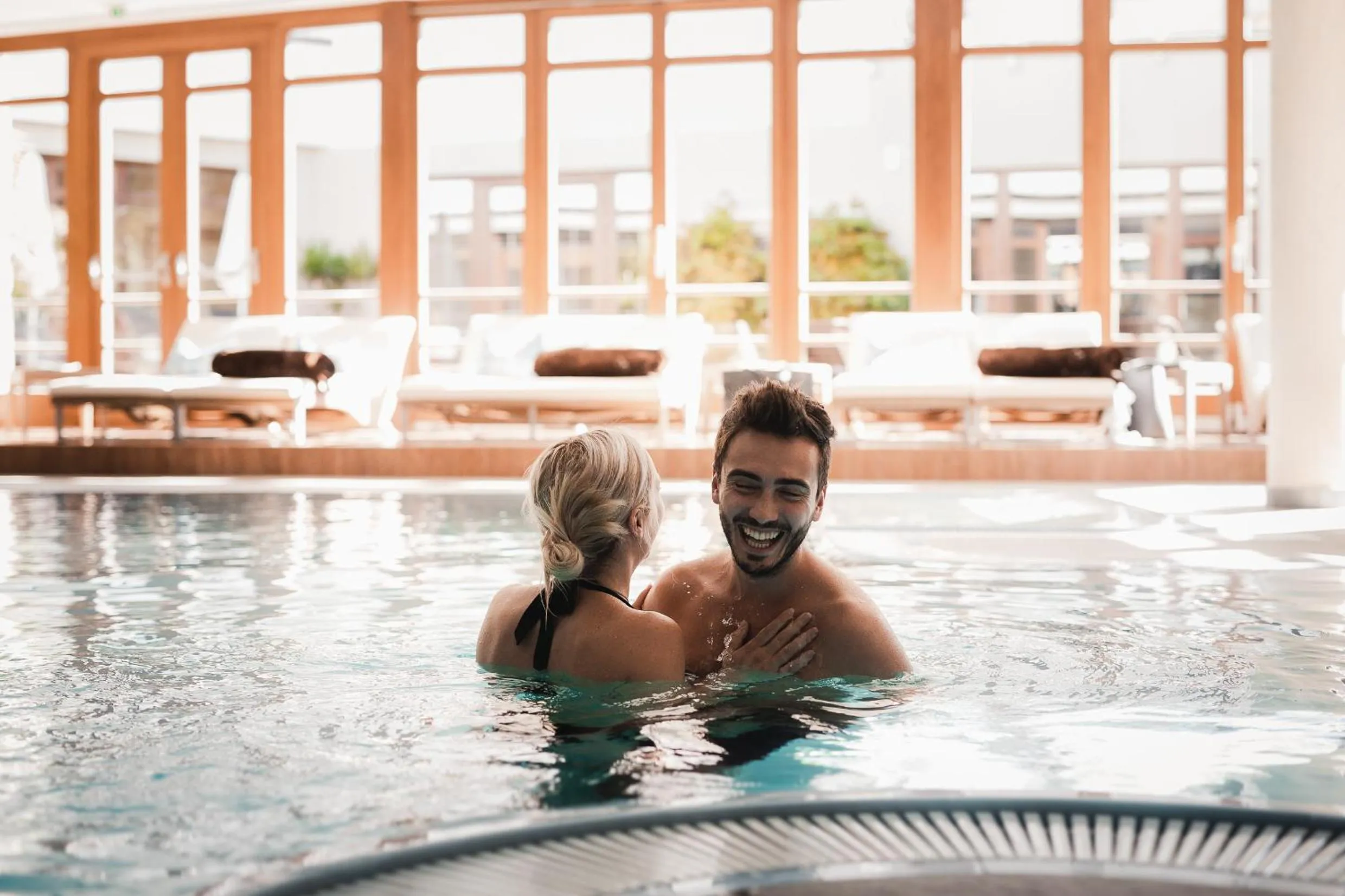 Swimming pool in Alpine Resort Goies Superior