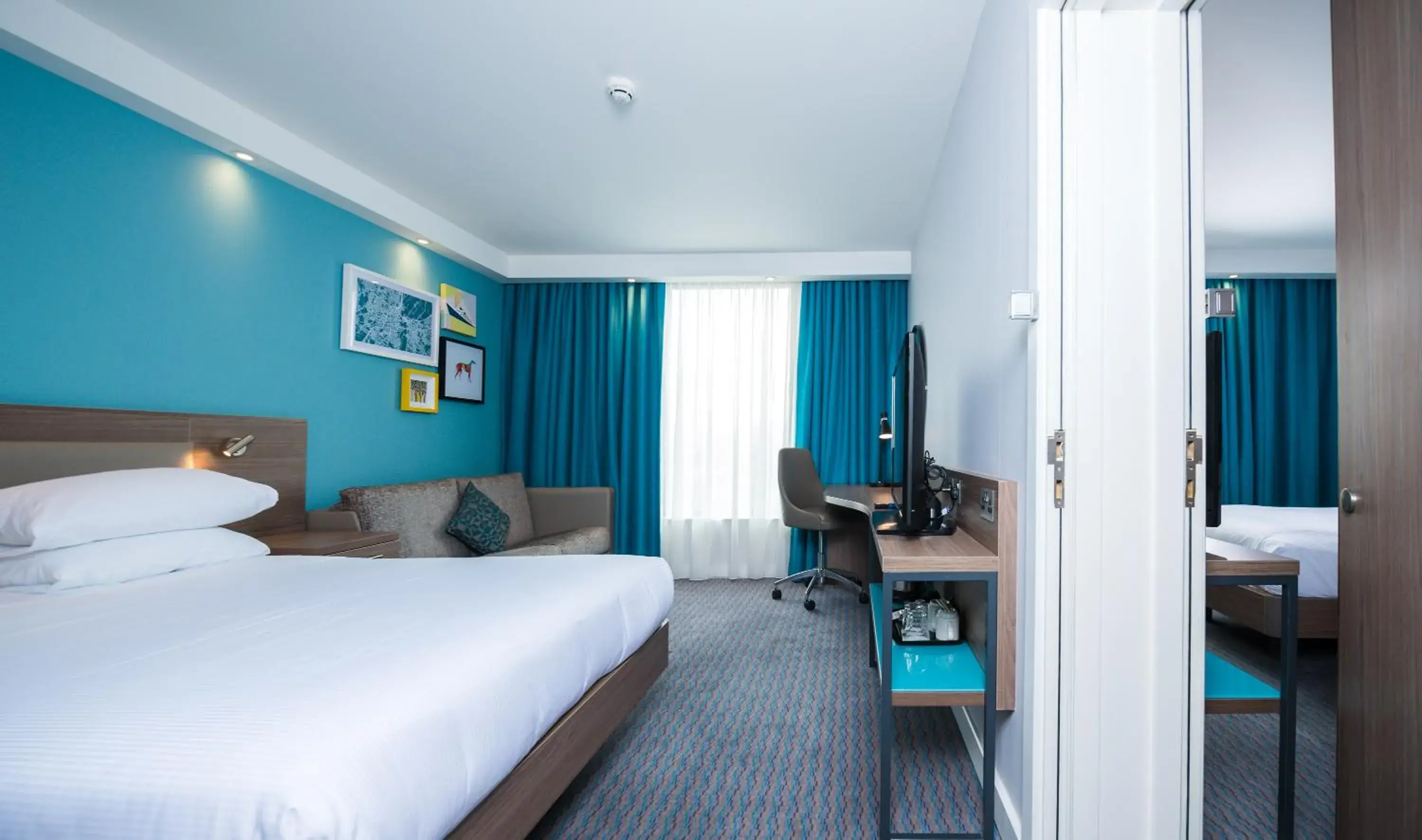 Family Room in Hampton By Hilton Belfast City Centre Family Room in Hampton By Hilton Belfast City Centre